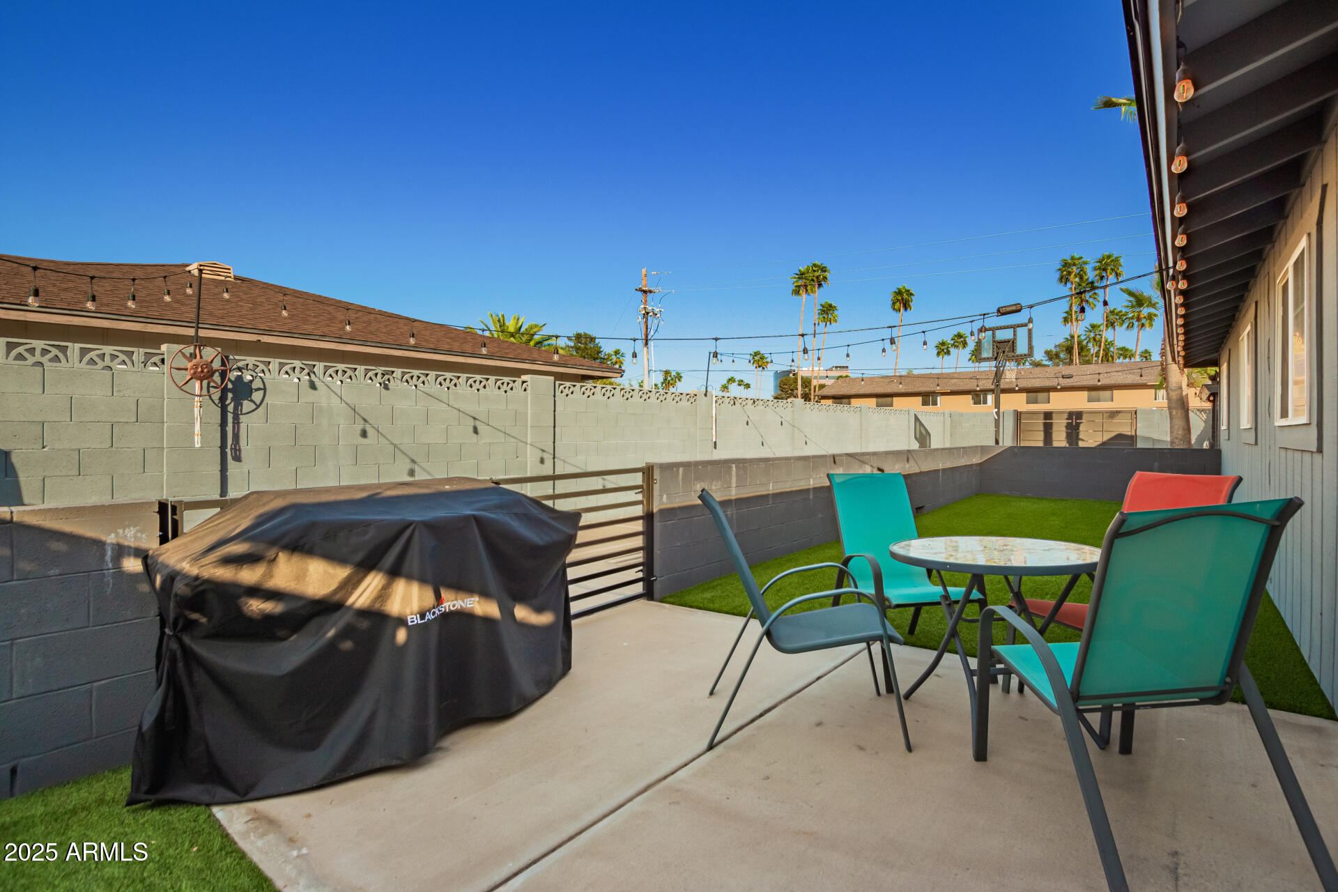 4611 S LA ROSA Drive