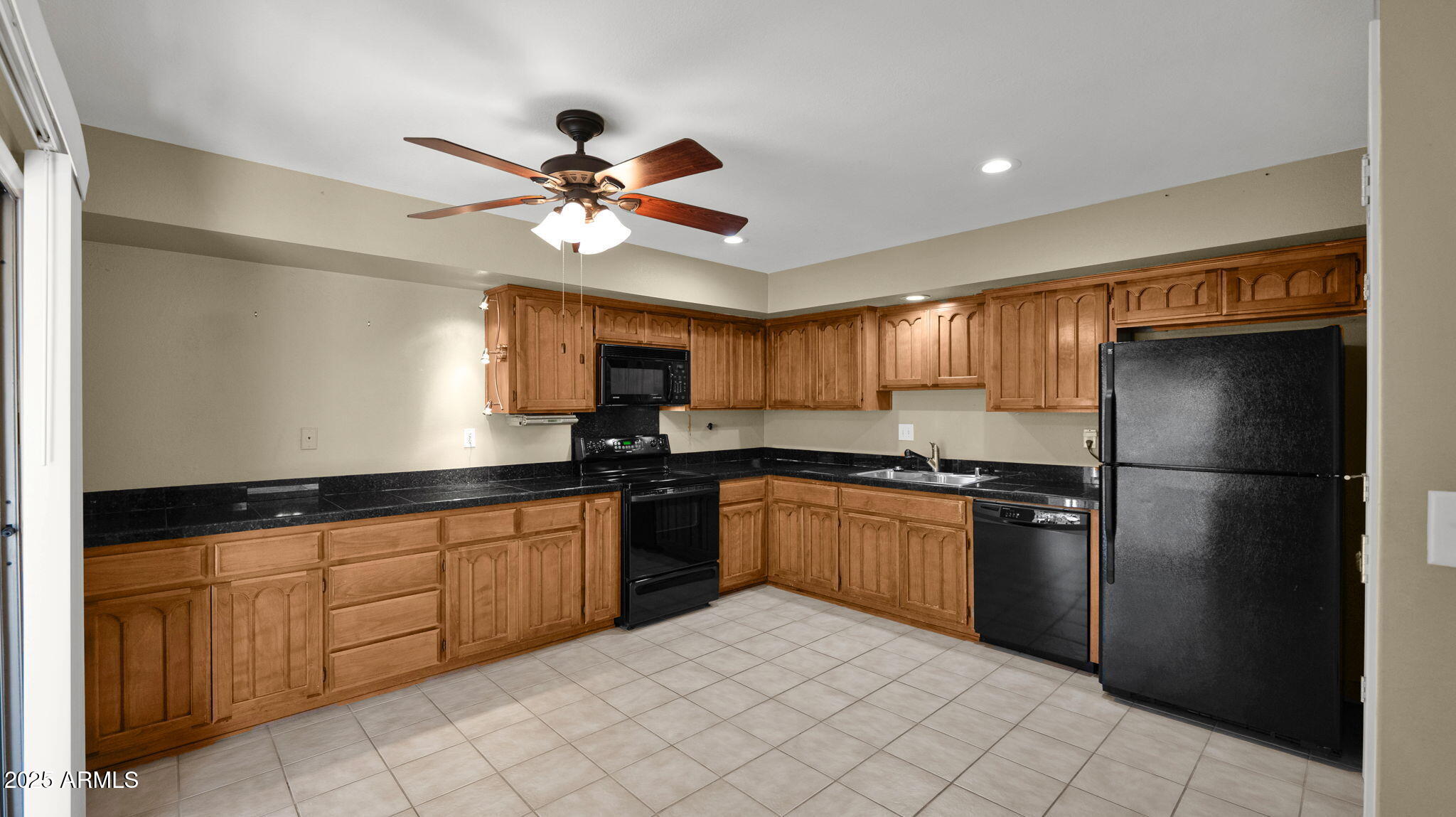 6448 E PASO NUEVO Drive, 101