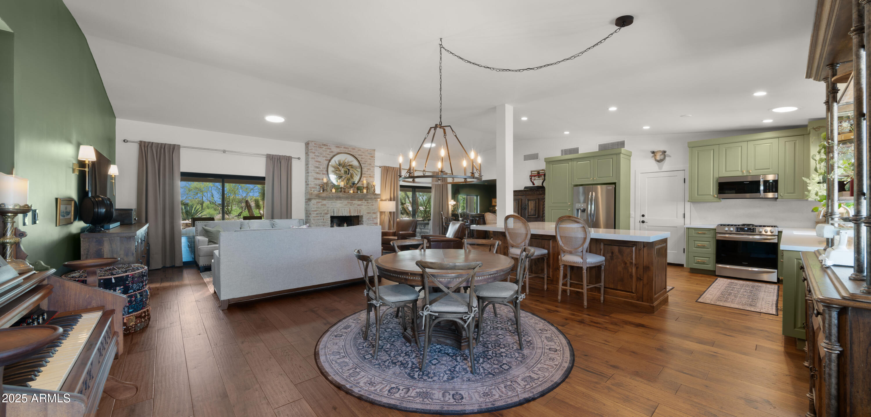 8049 E SERENE Street