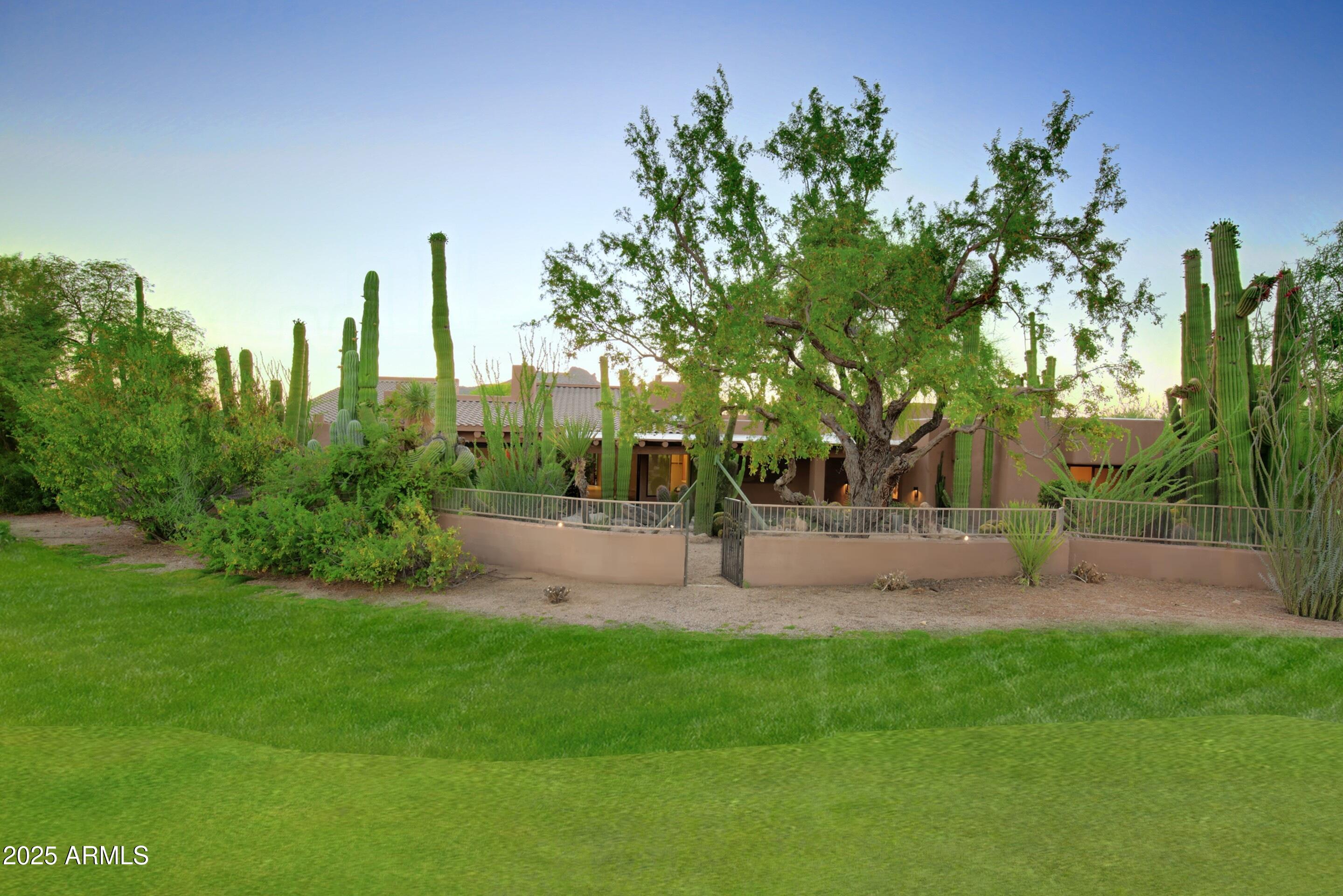 1637 N QUARTZ VALLEY Road