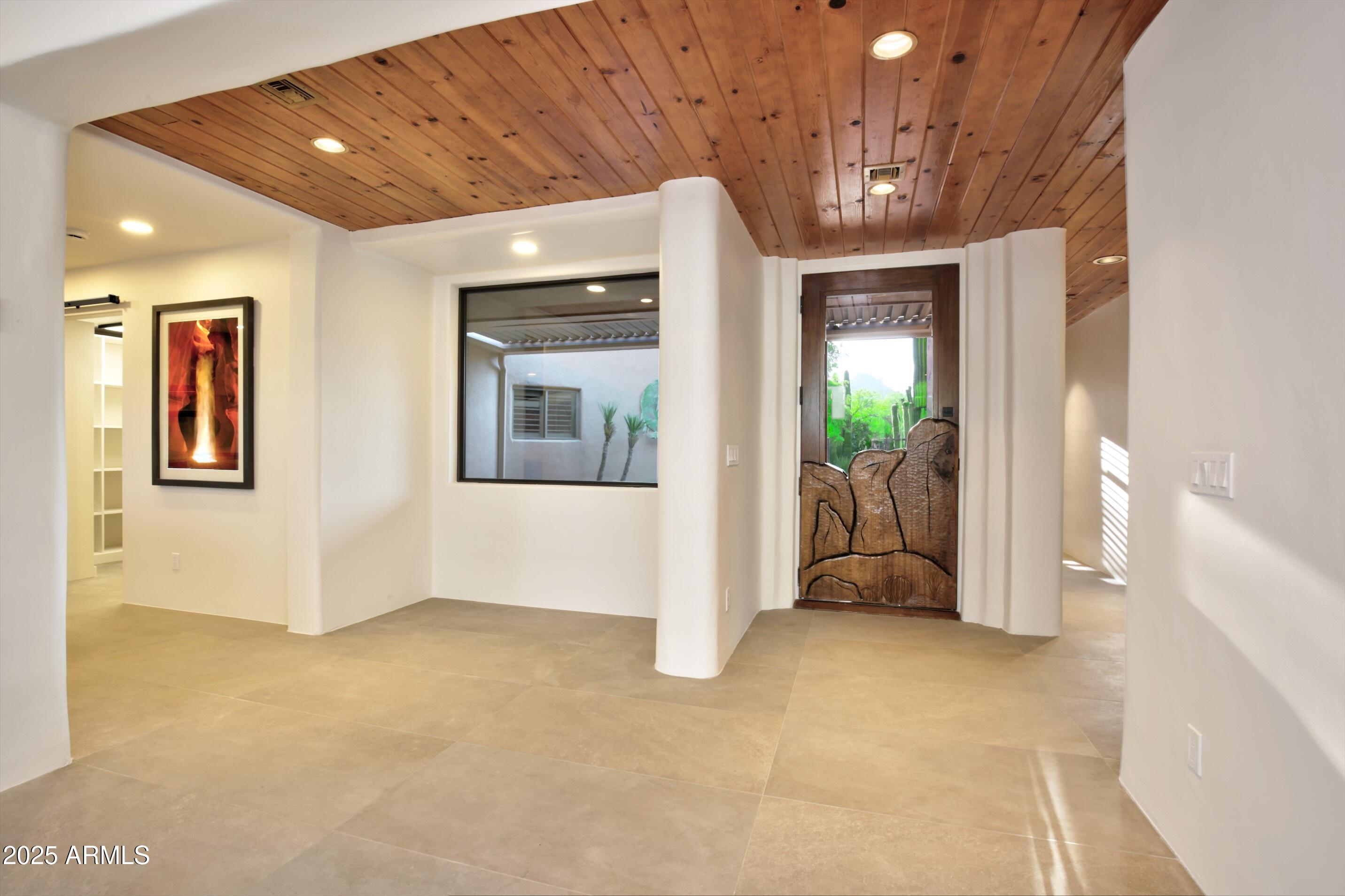 1637 N QUARTZ VALLEY Road