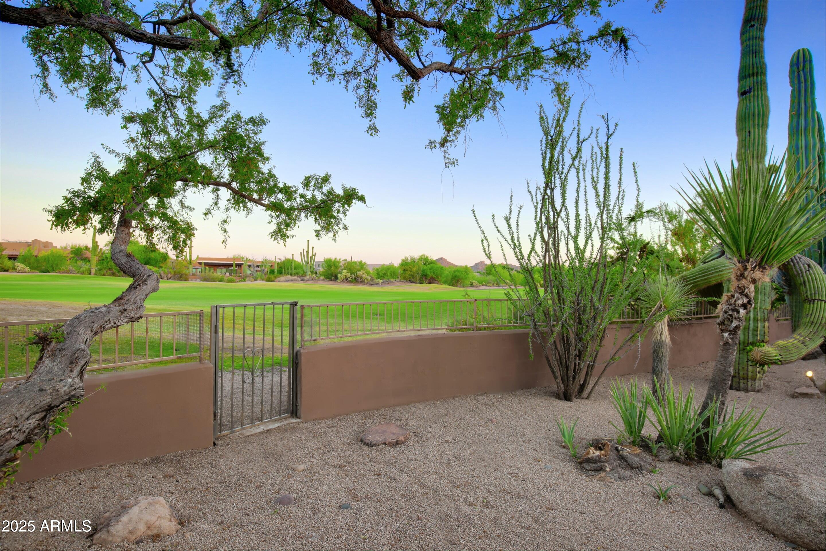 1637 N QUARTZ VALLEY Road