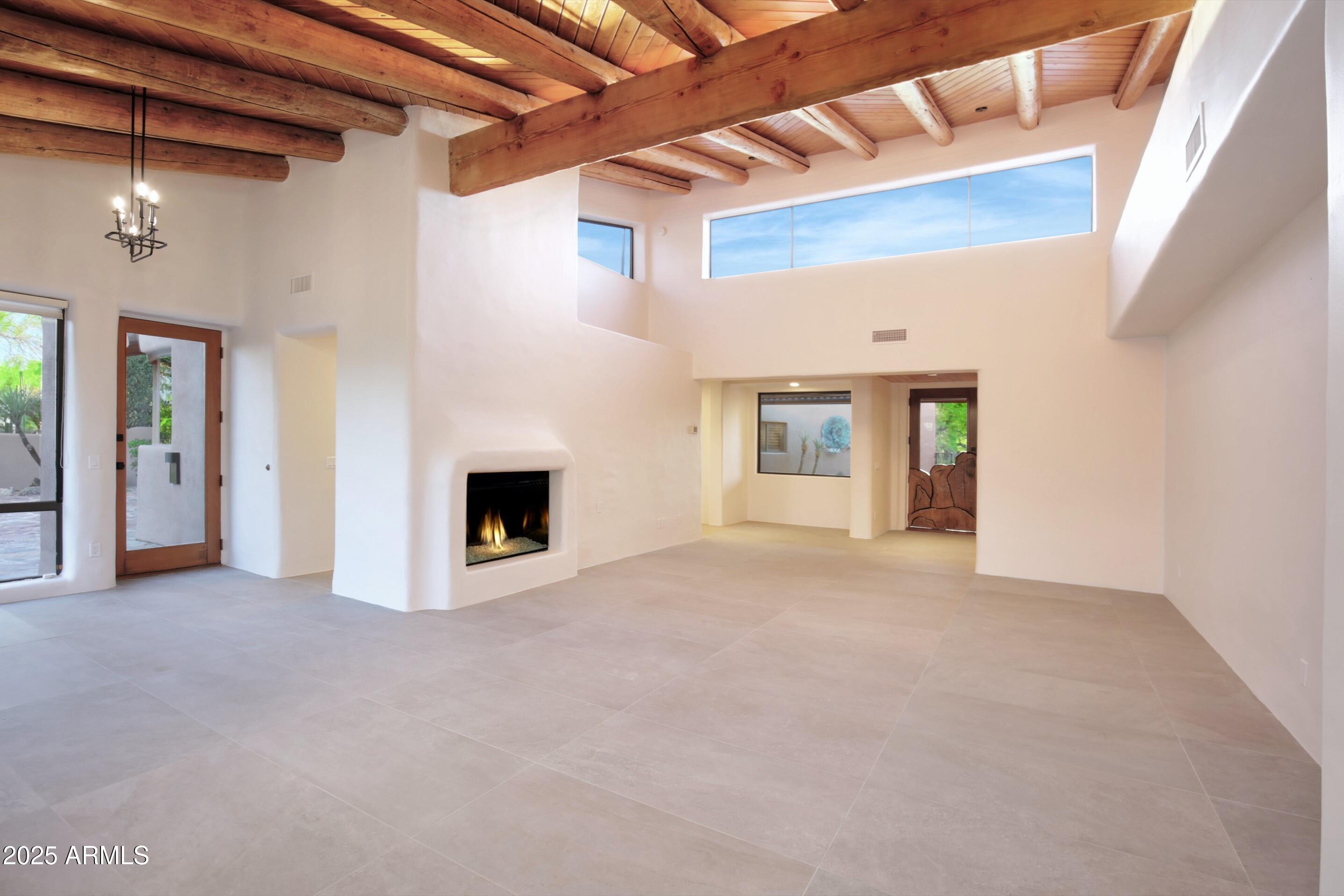 1637 N QUARTZ VALLEY Road