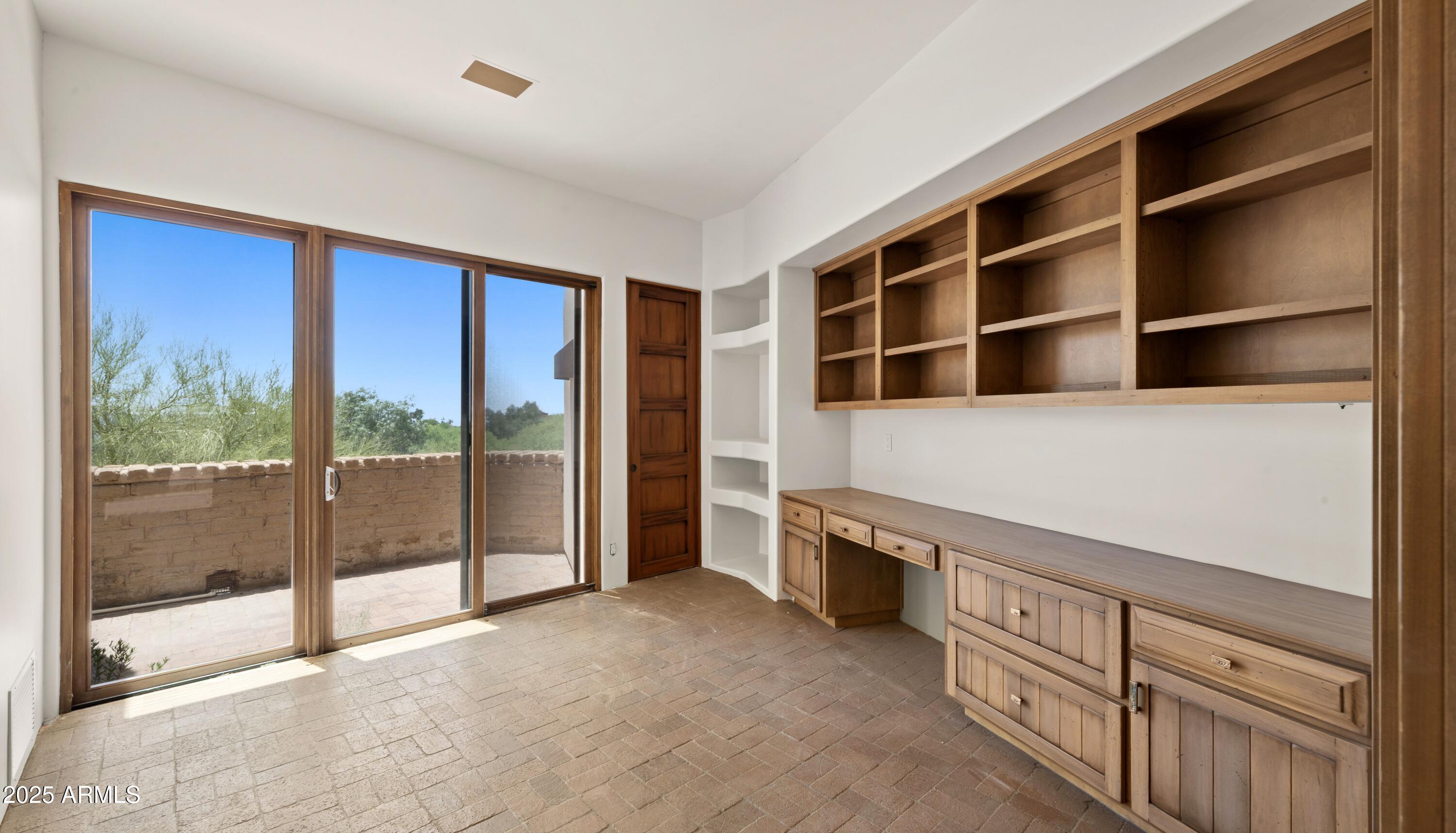 2304 FOX TAIL Trail