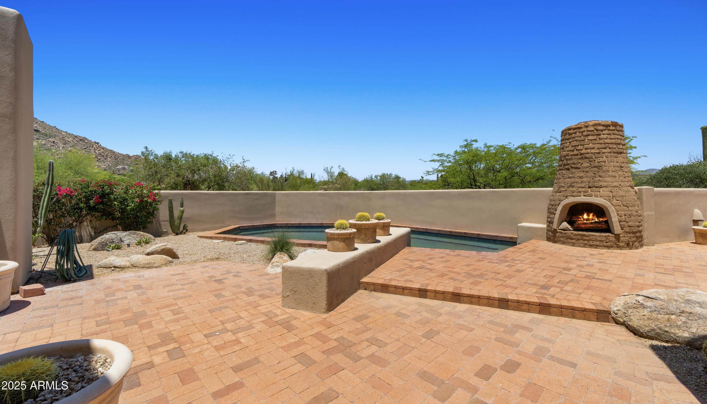 2304 FOX TAIL Trail