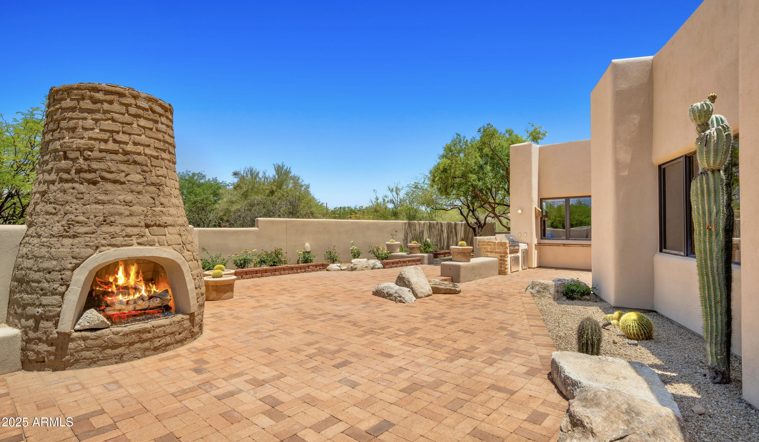 2304 FOX TAIL Trail