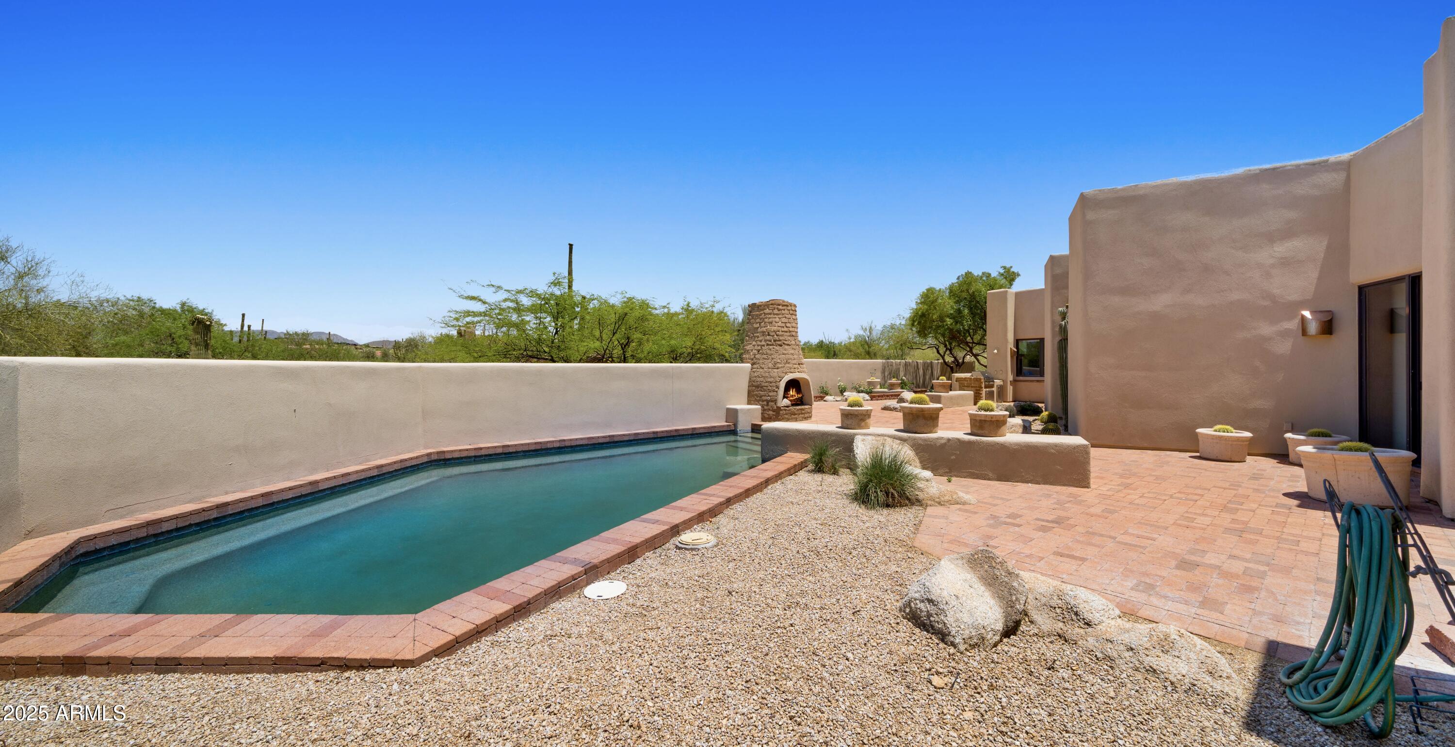 2304 FOX TAIL Trail