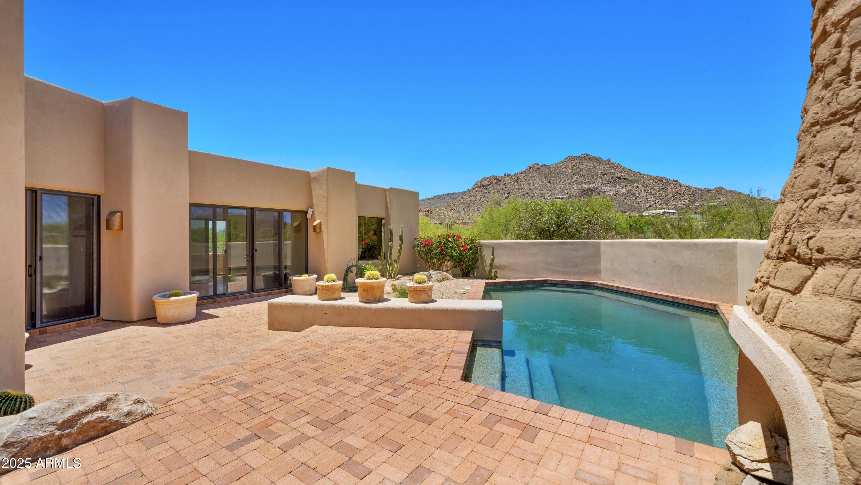 2304 FOX TAIL Trail