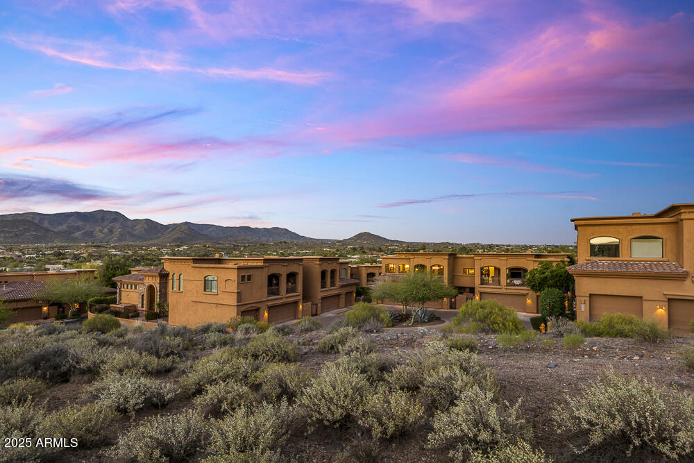 7199 E RIDGEVIEW Place, 221