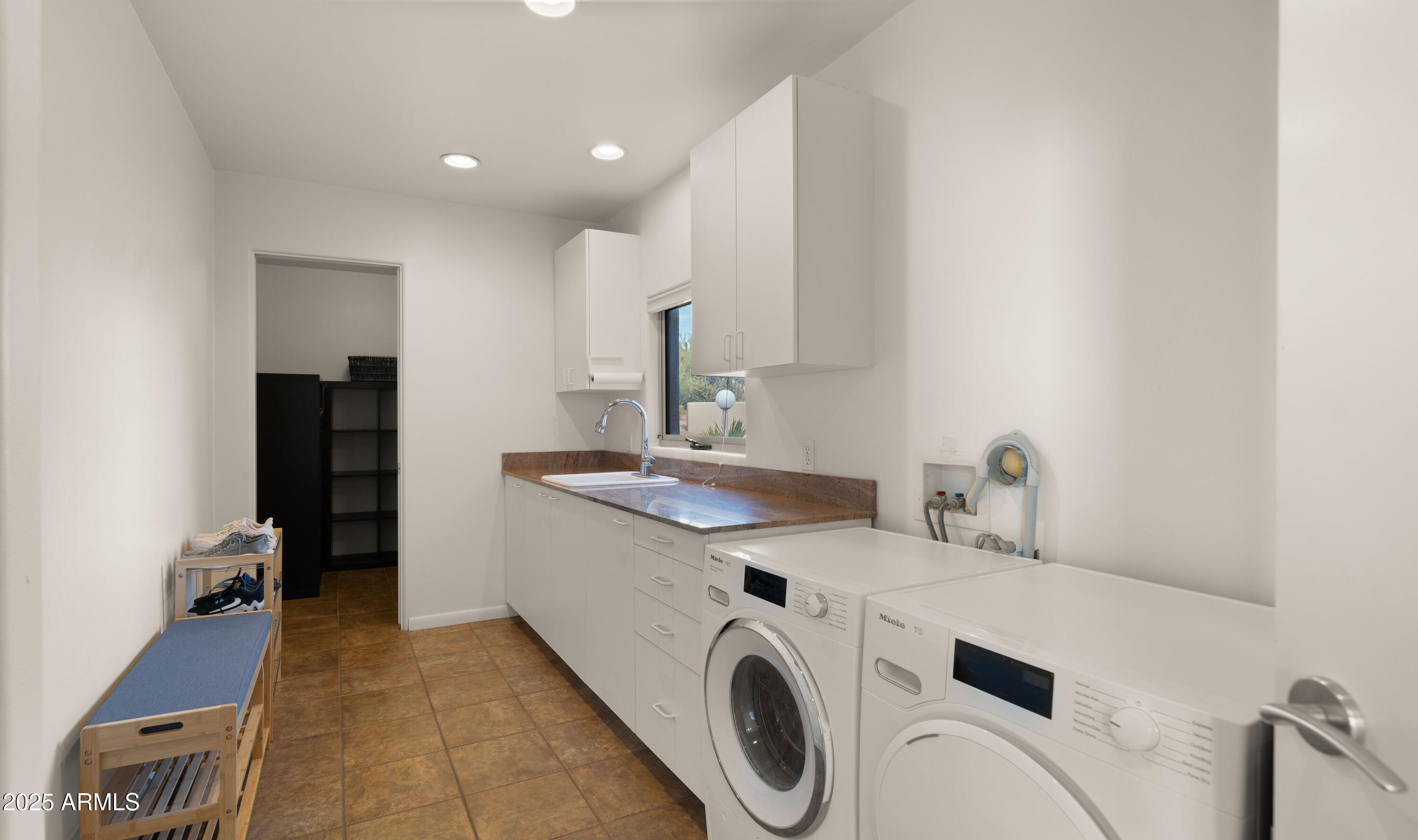 37636 N ROUND ROBIN Court