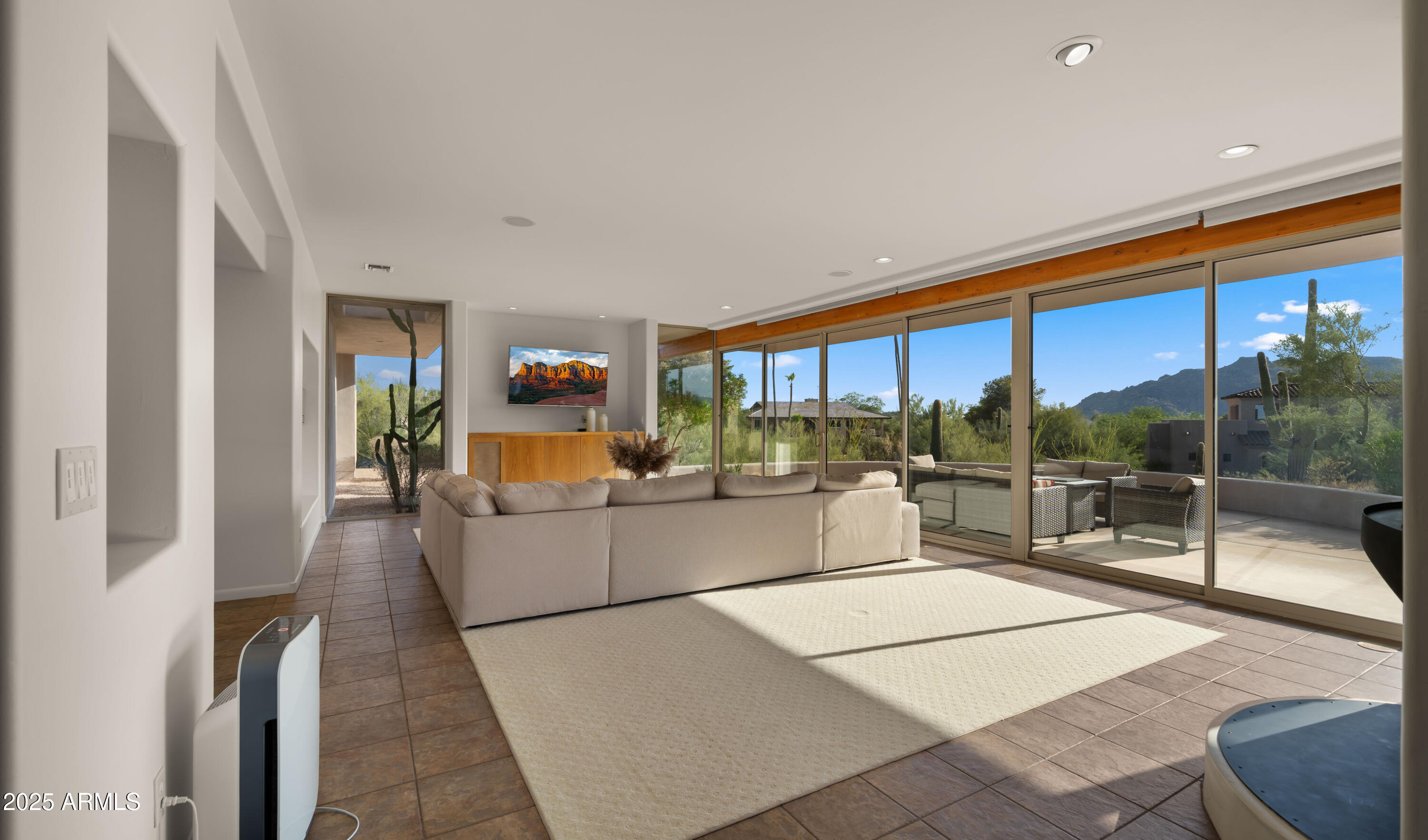 37636 N ROUND ROBIN Court