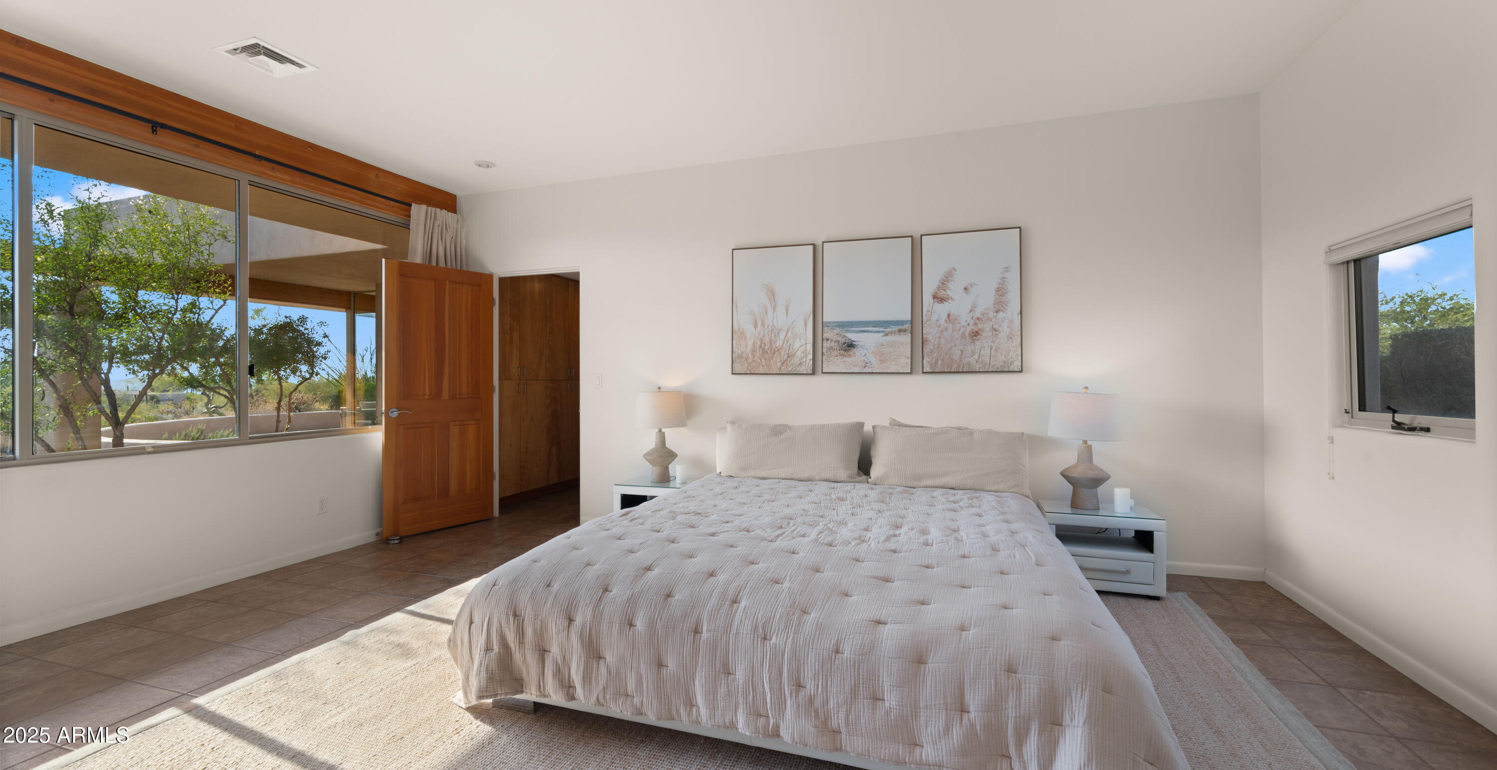 37636 N ROUND ROBIN Court