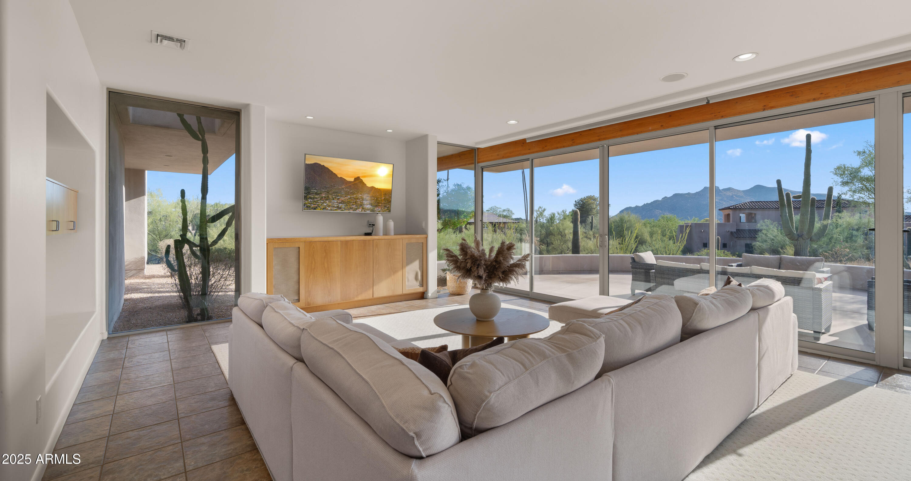 37636 N ROUND ROBIN Court