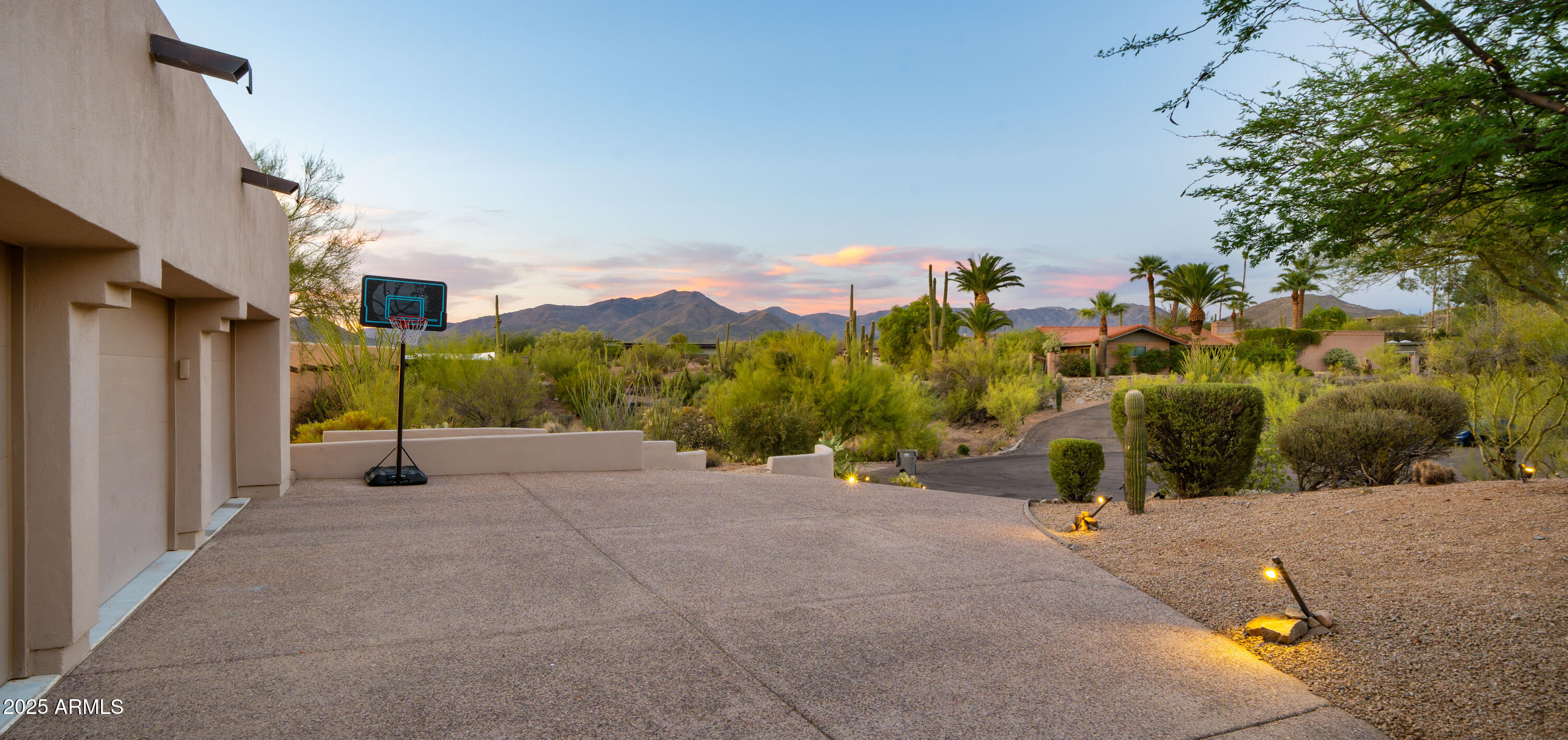 37636 N ROUND ROBIN Court