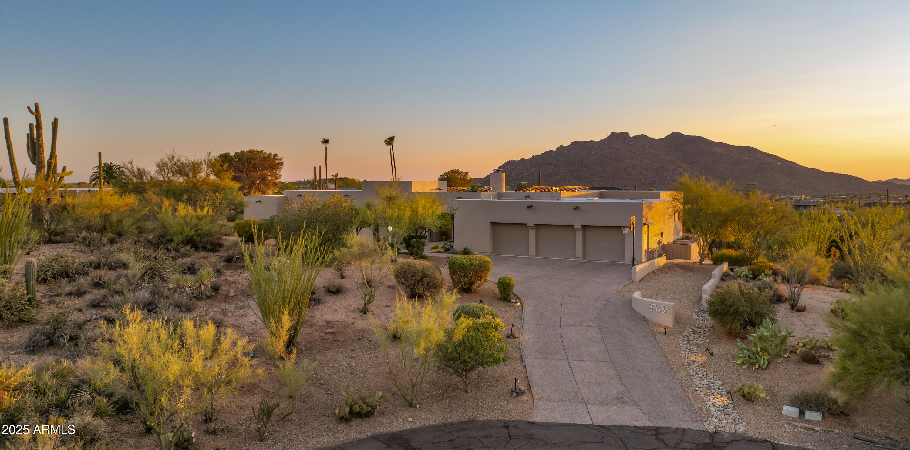 37636 N ROUND ROBIN Court