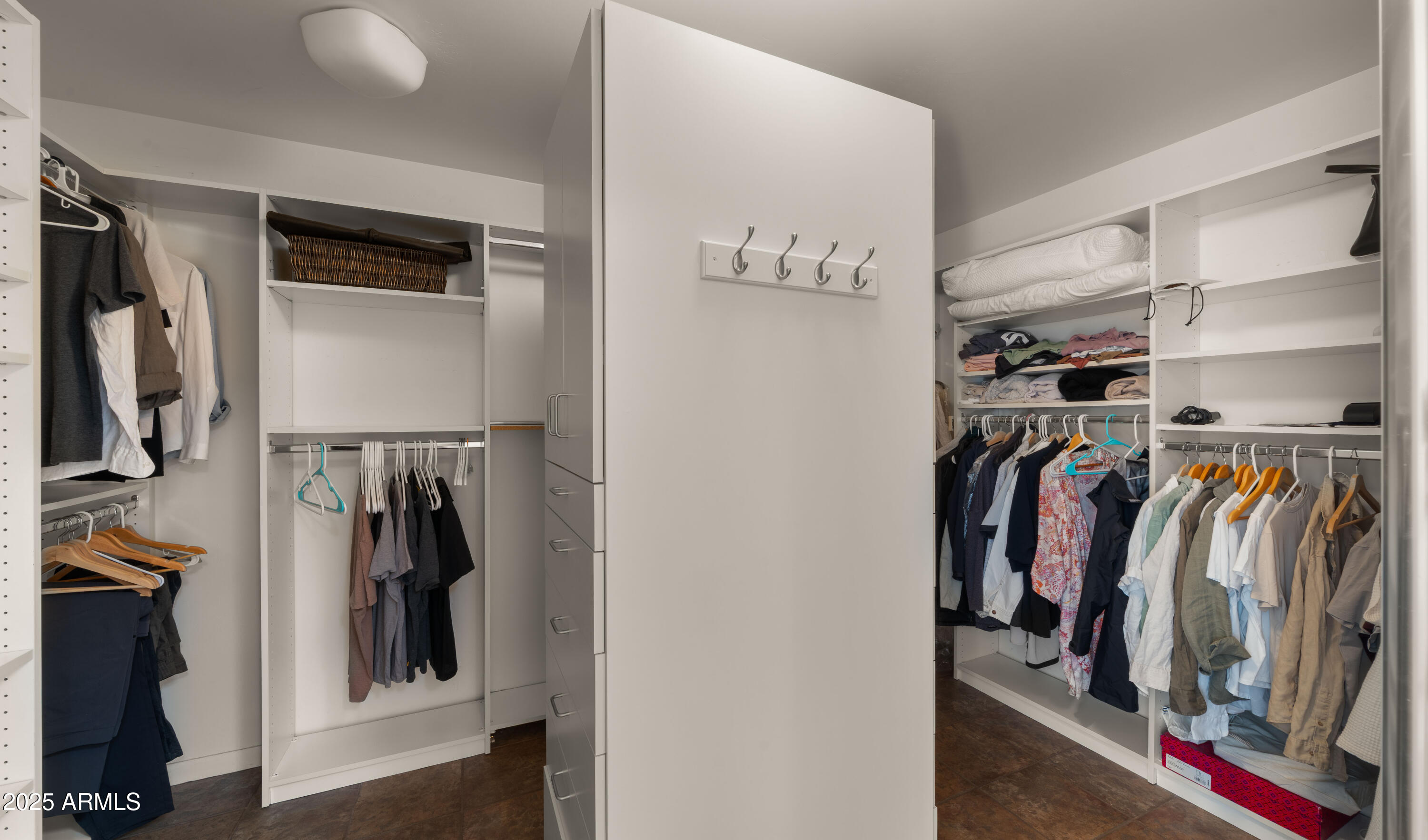 37636 N ROUND ROBIN Court