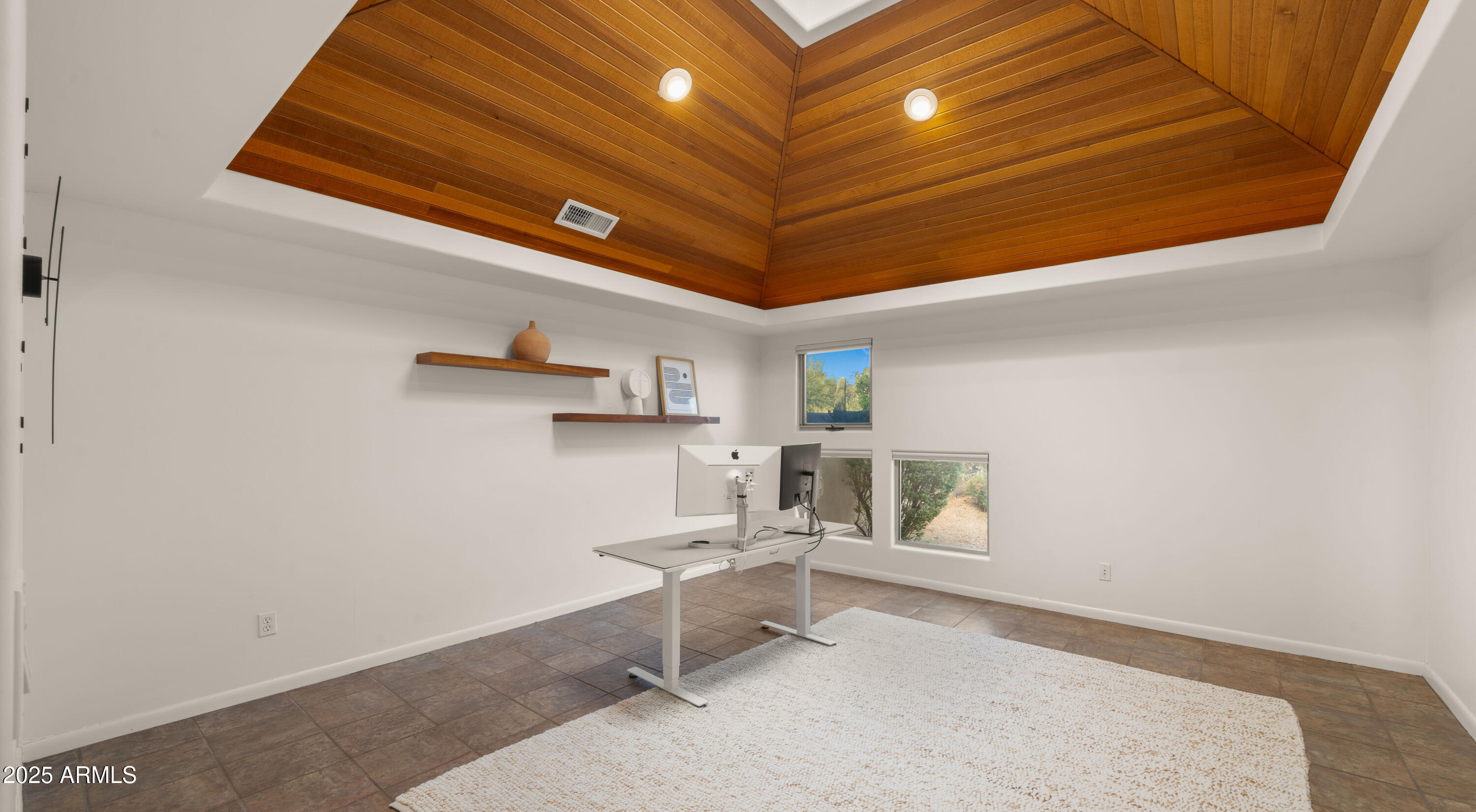 37636 N ROUND ROBIN Court