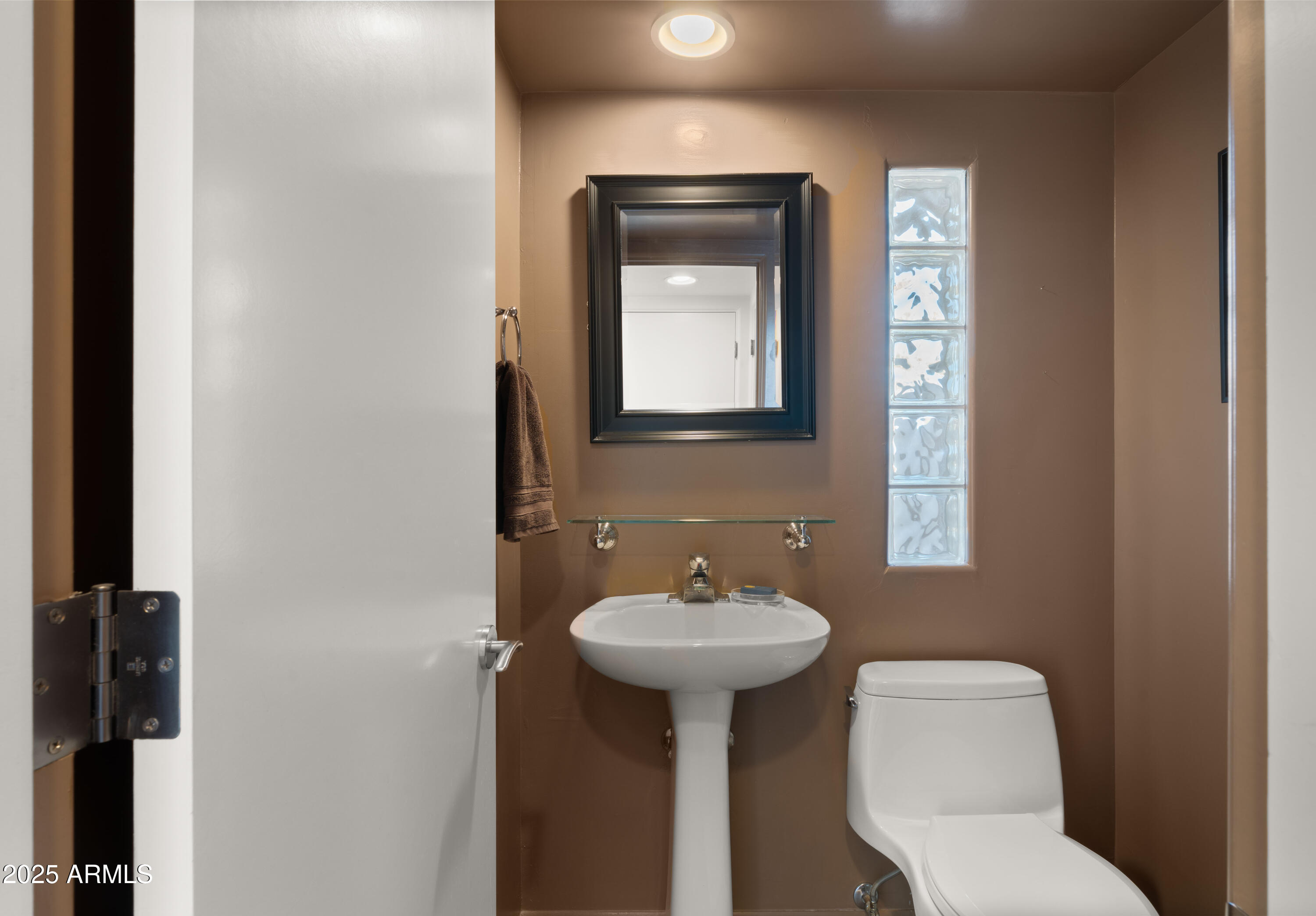 37636 N ROUND ROBIN Court