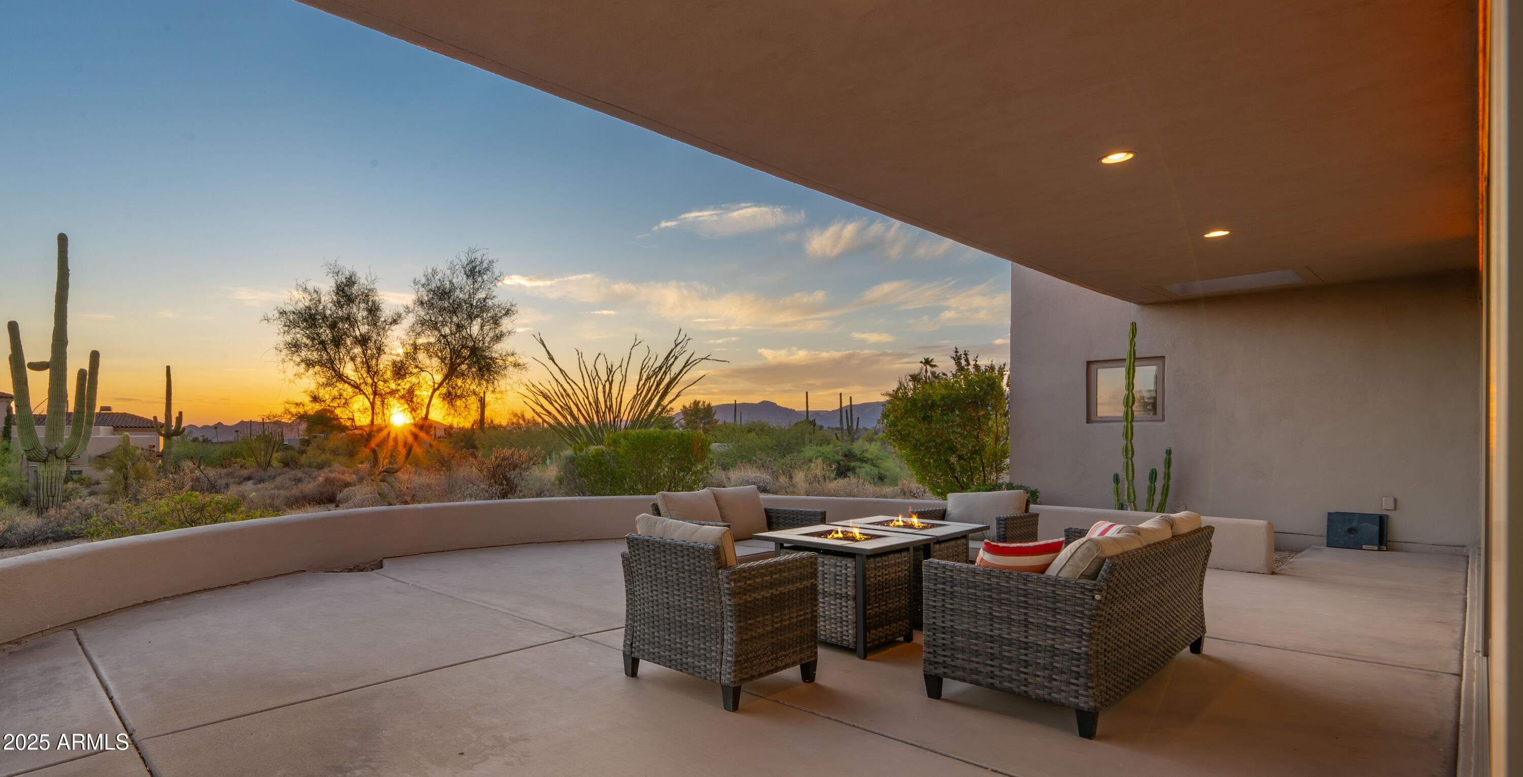 37636 N ROUND ROBIN Court