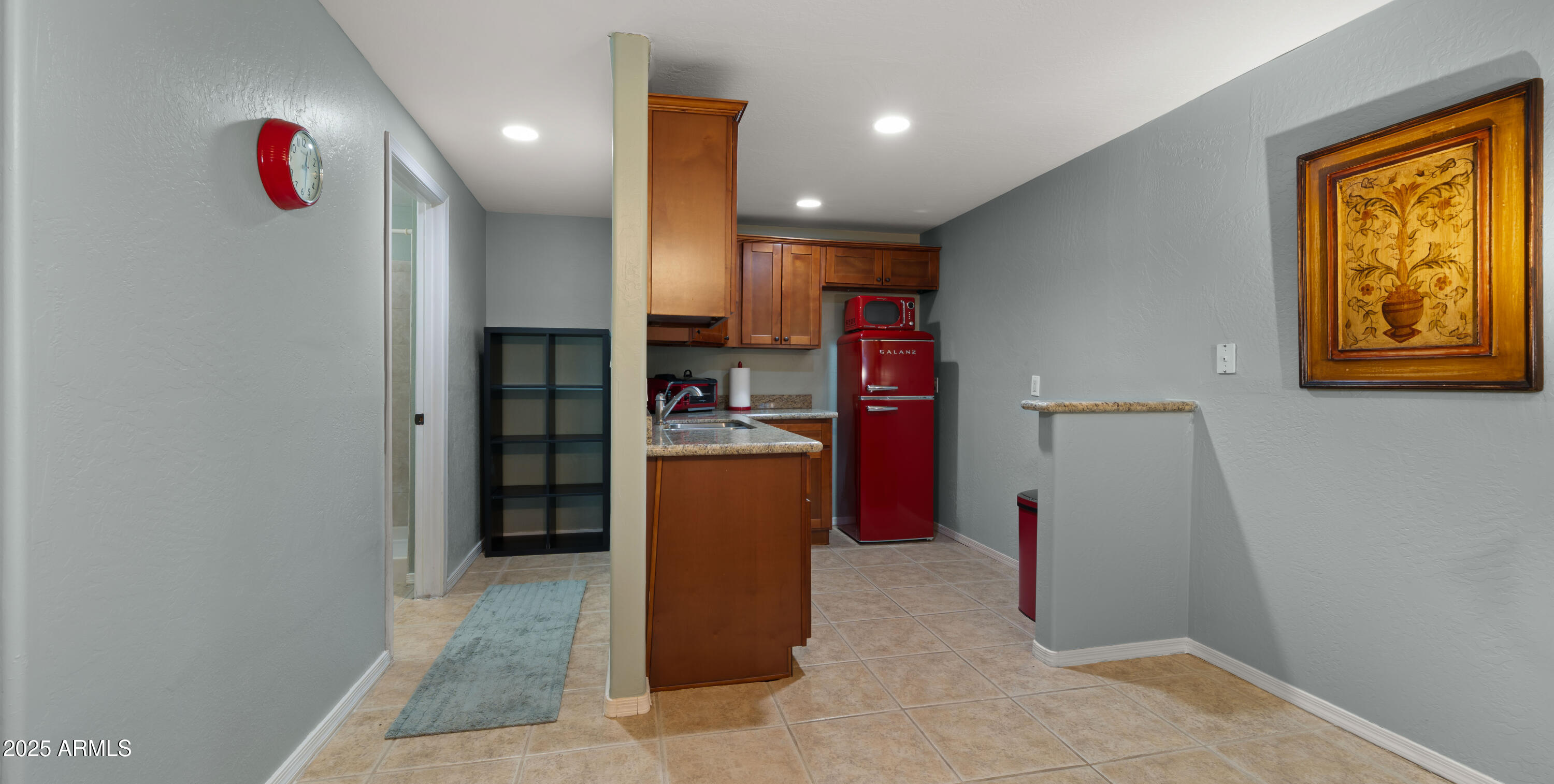 5640 E MIRAMONTE Drive