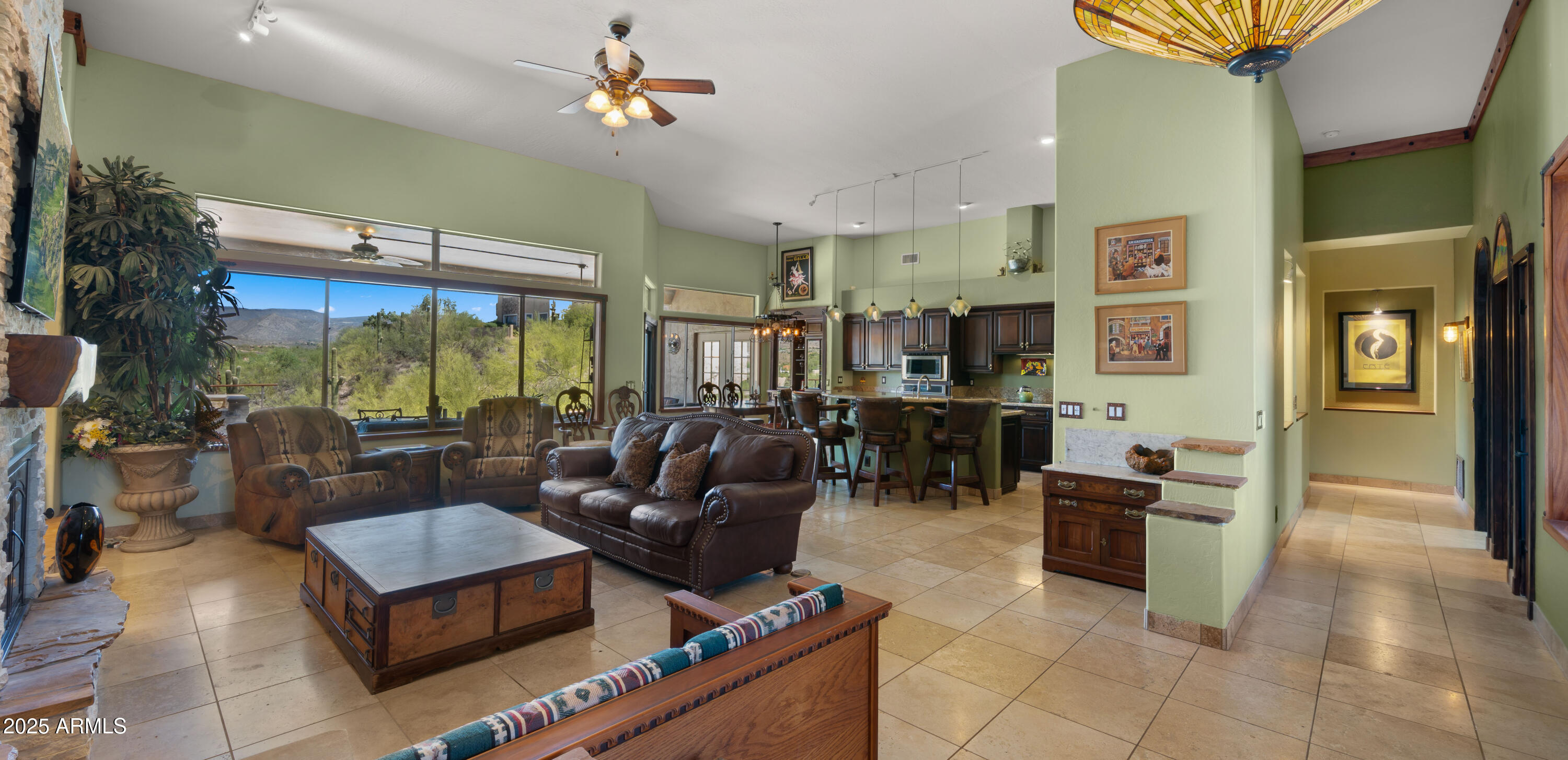 5640 E MIRAMONTE Drive