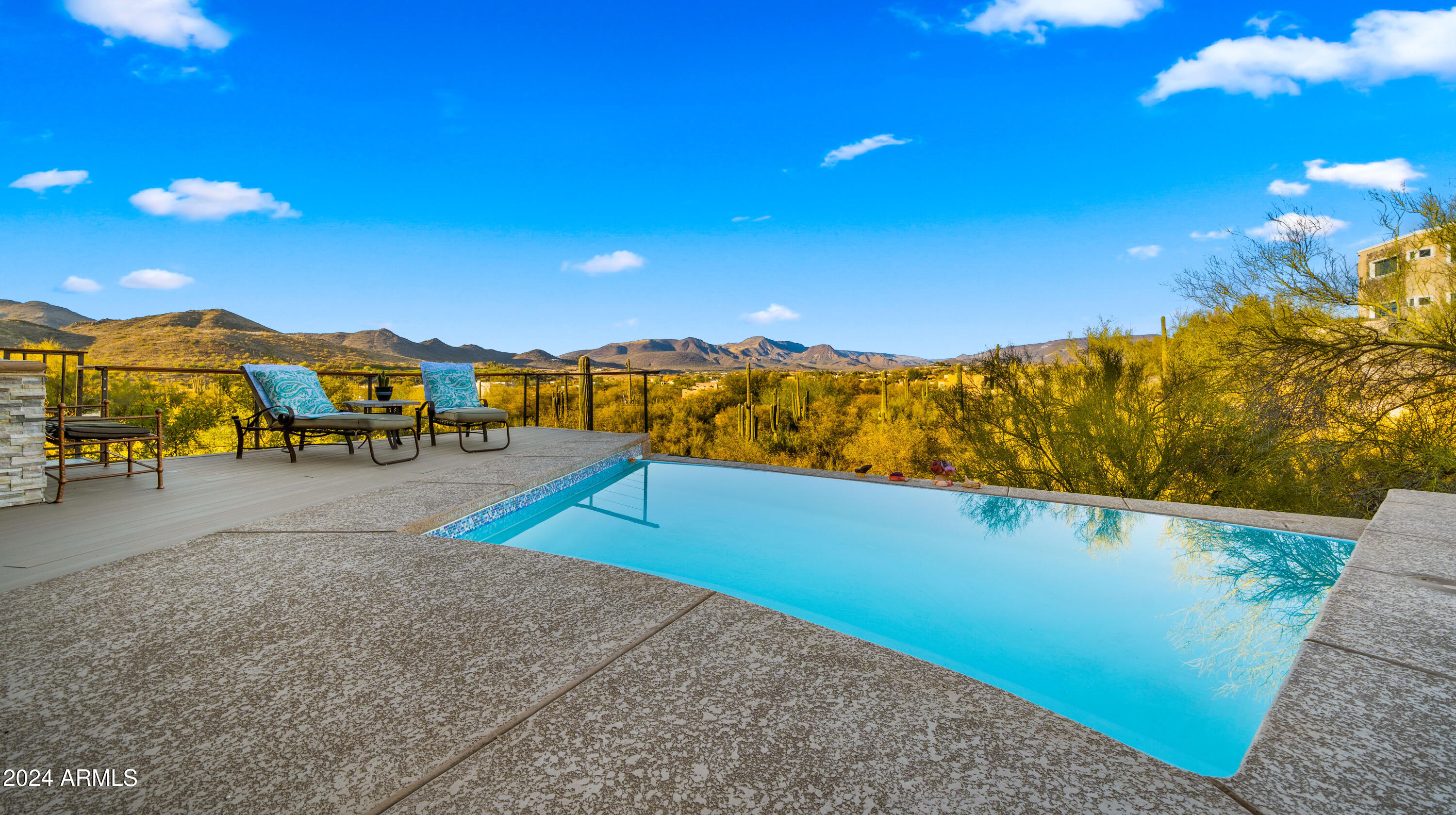 5640 E MIRAMONTE Drive