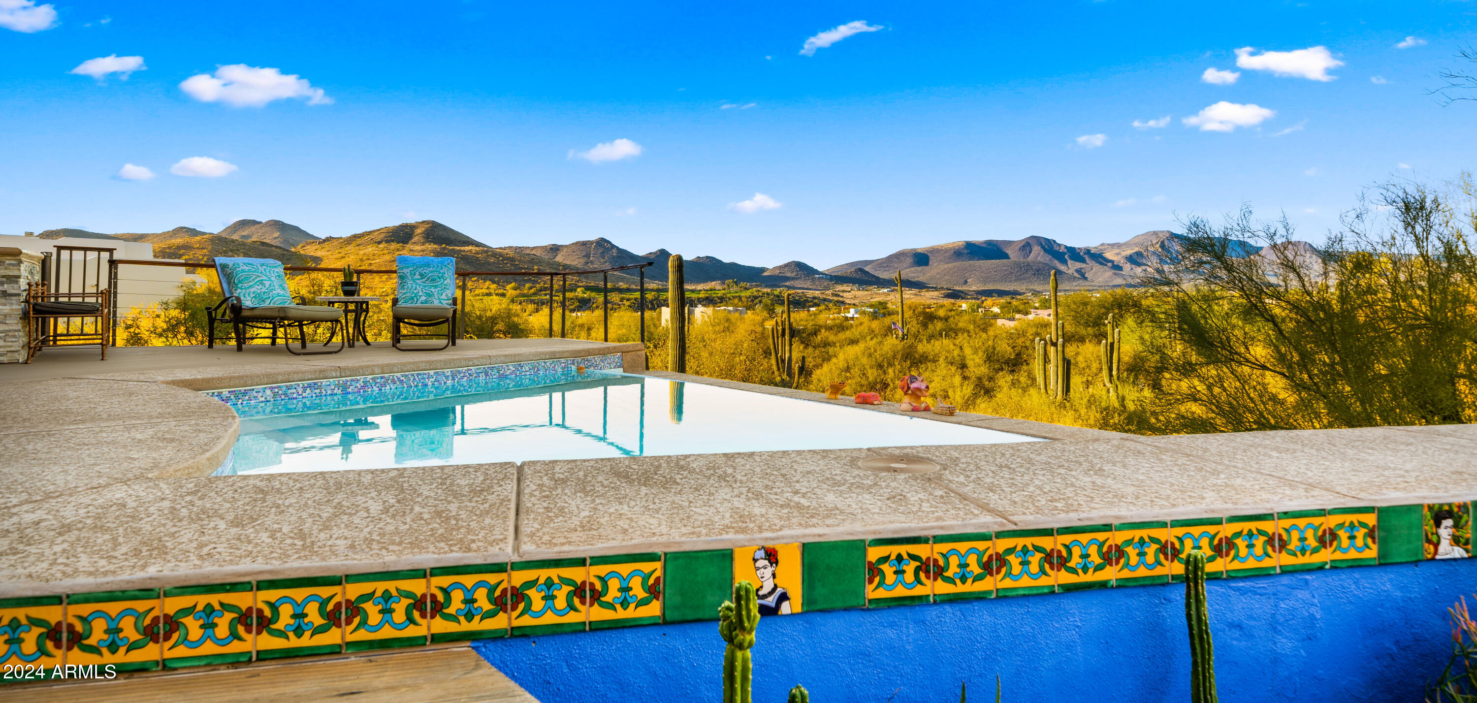 5640 E MIRAMONTE Drive