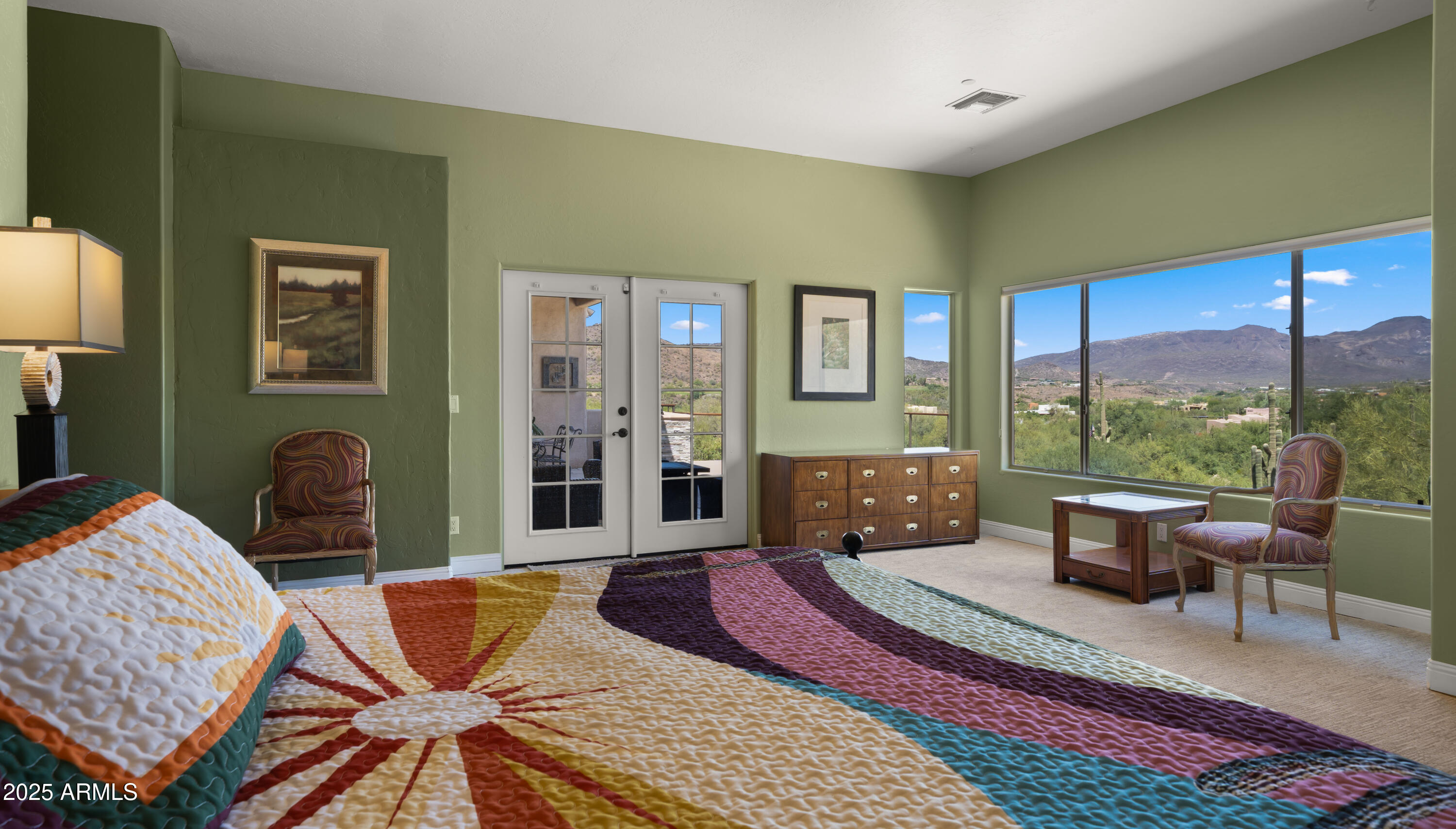 5640 E MIRAMONTE Drive