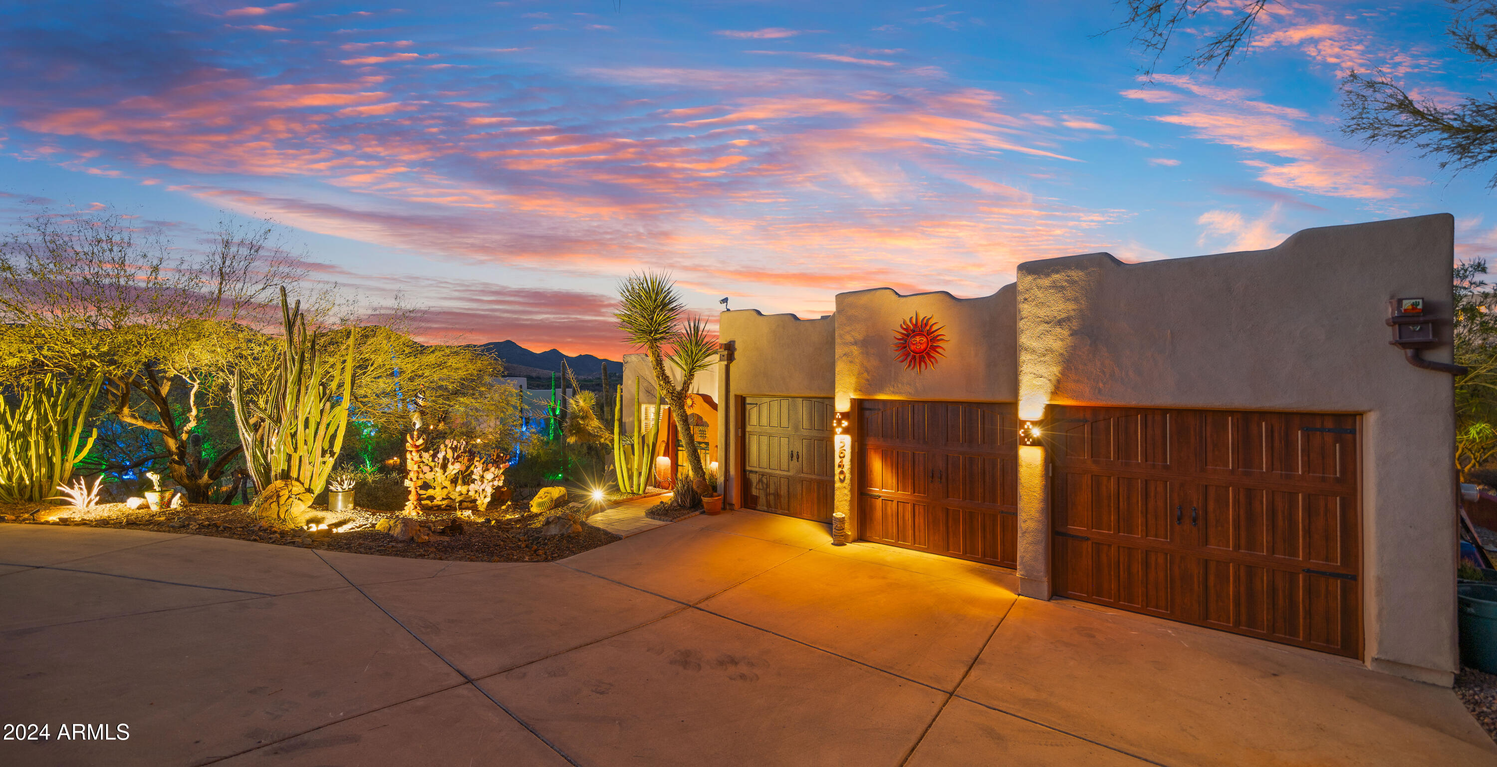 5640 E MIRAMONTE Drive