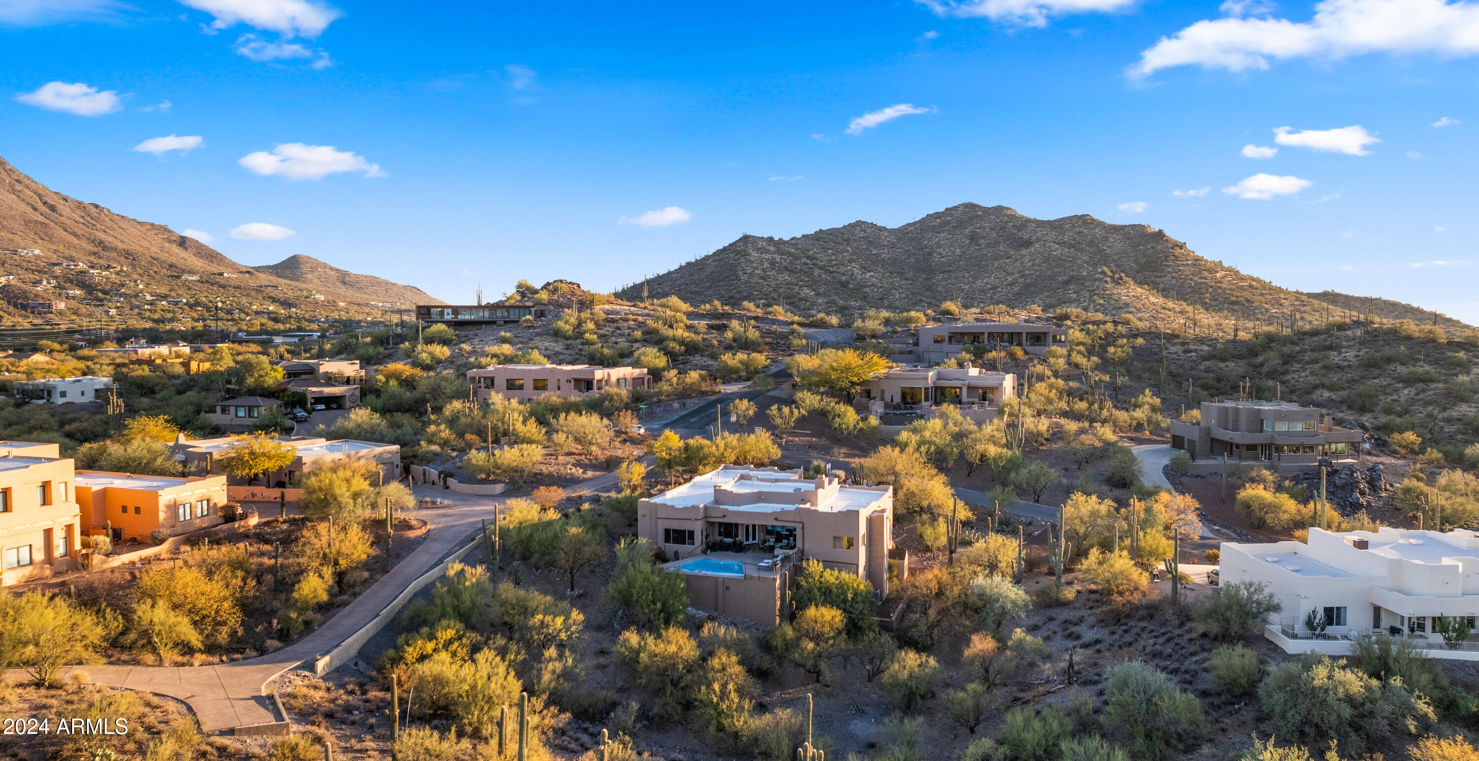 5640 E MIRAMONTE Drive