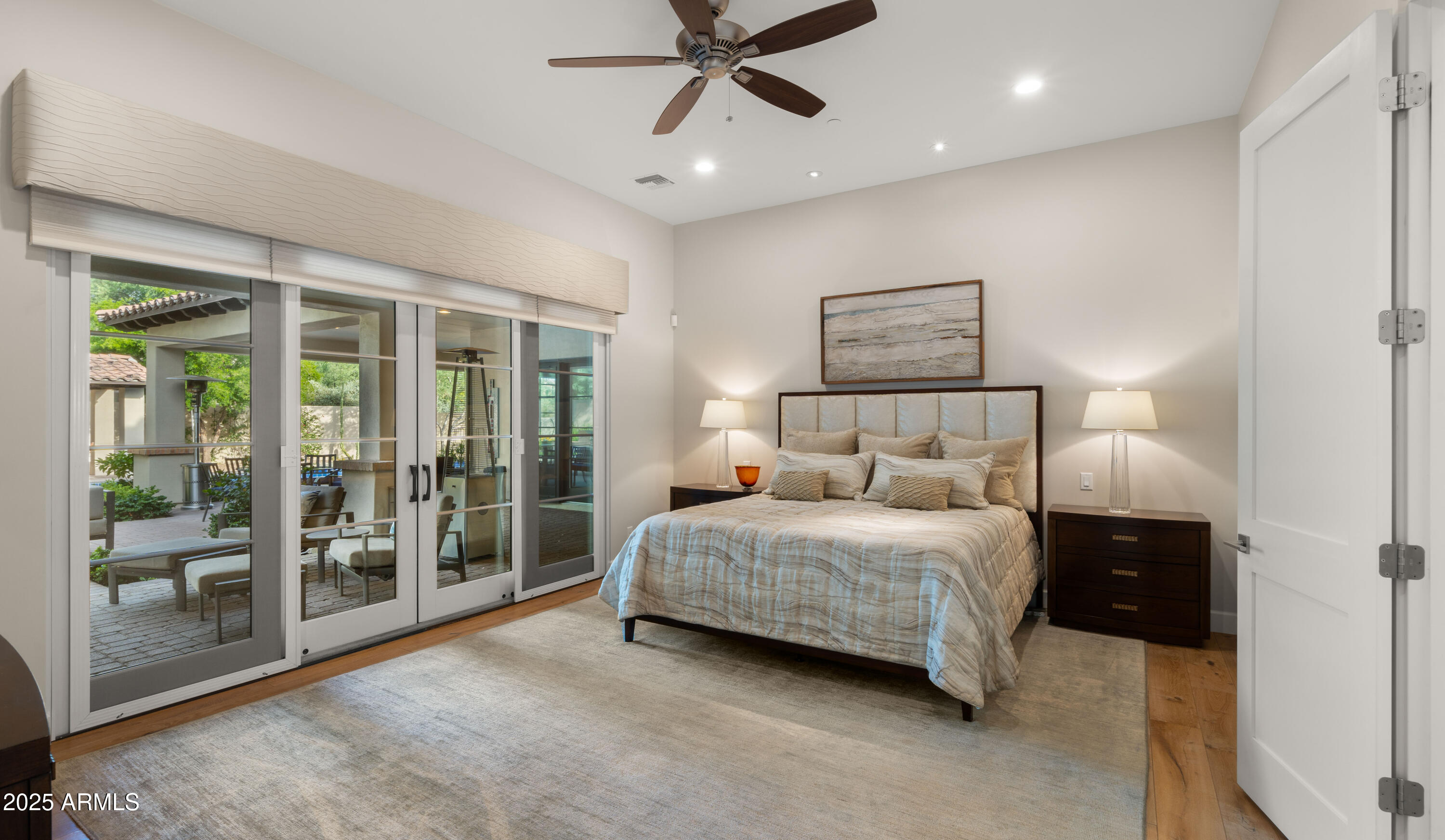 5815 E SENTINEL ROCK Road