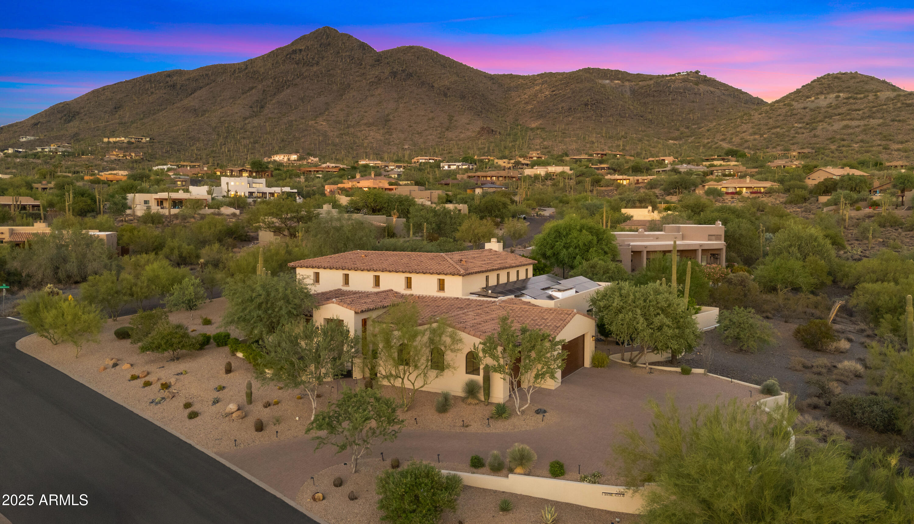 5815 E SENTINEL ROCK Road