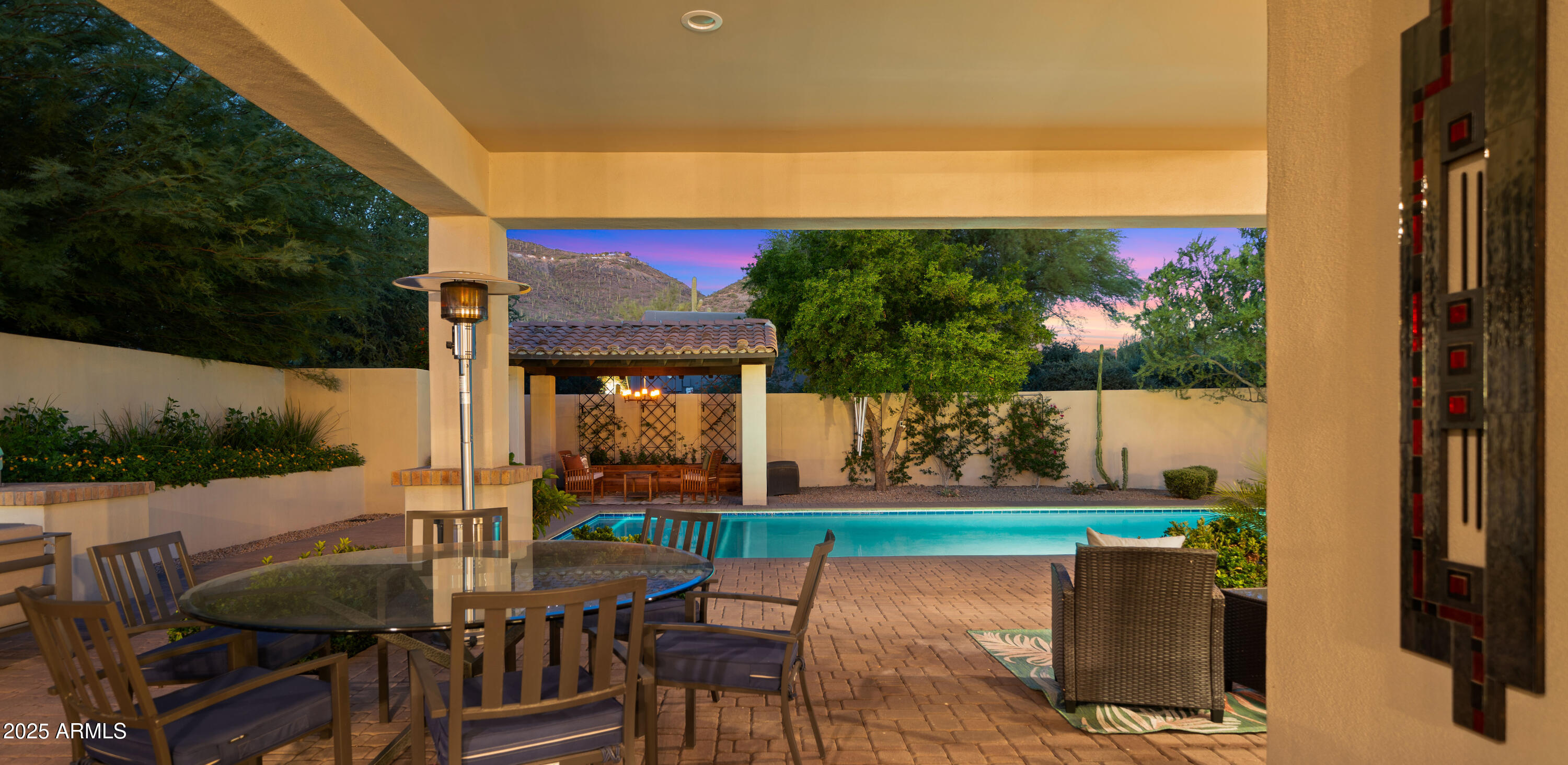 5815 E SENTINEL ROCK Road