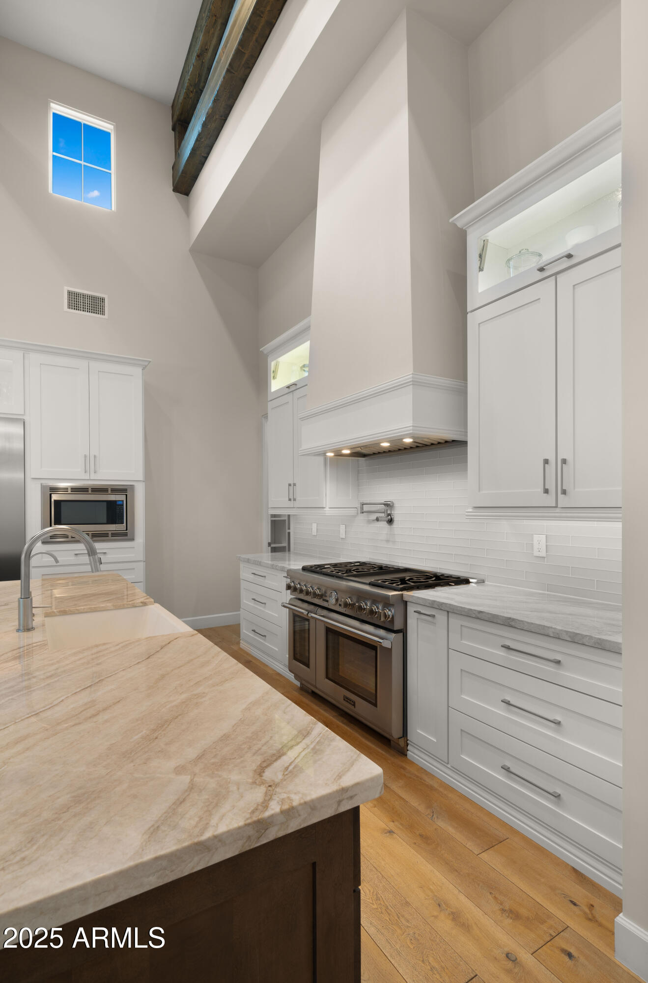 5815 E SENTINEL ROCK Road