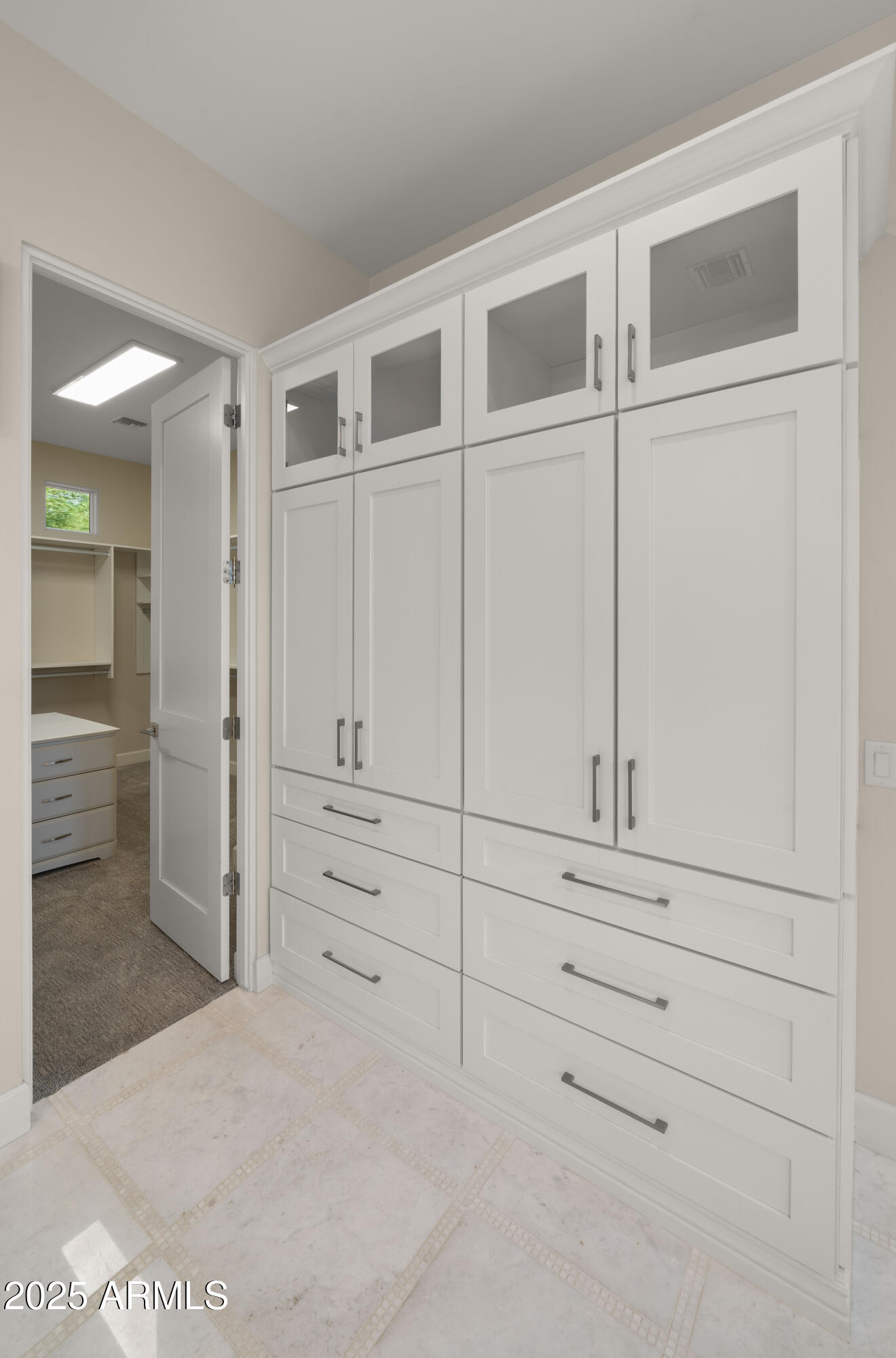 5815 E SENTINEL ROCK Road