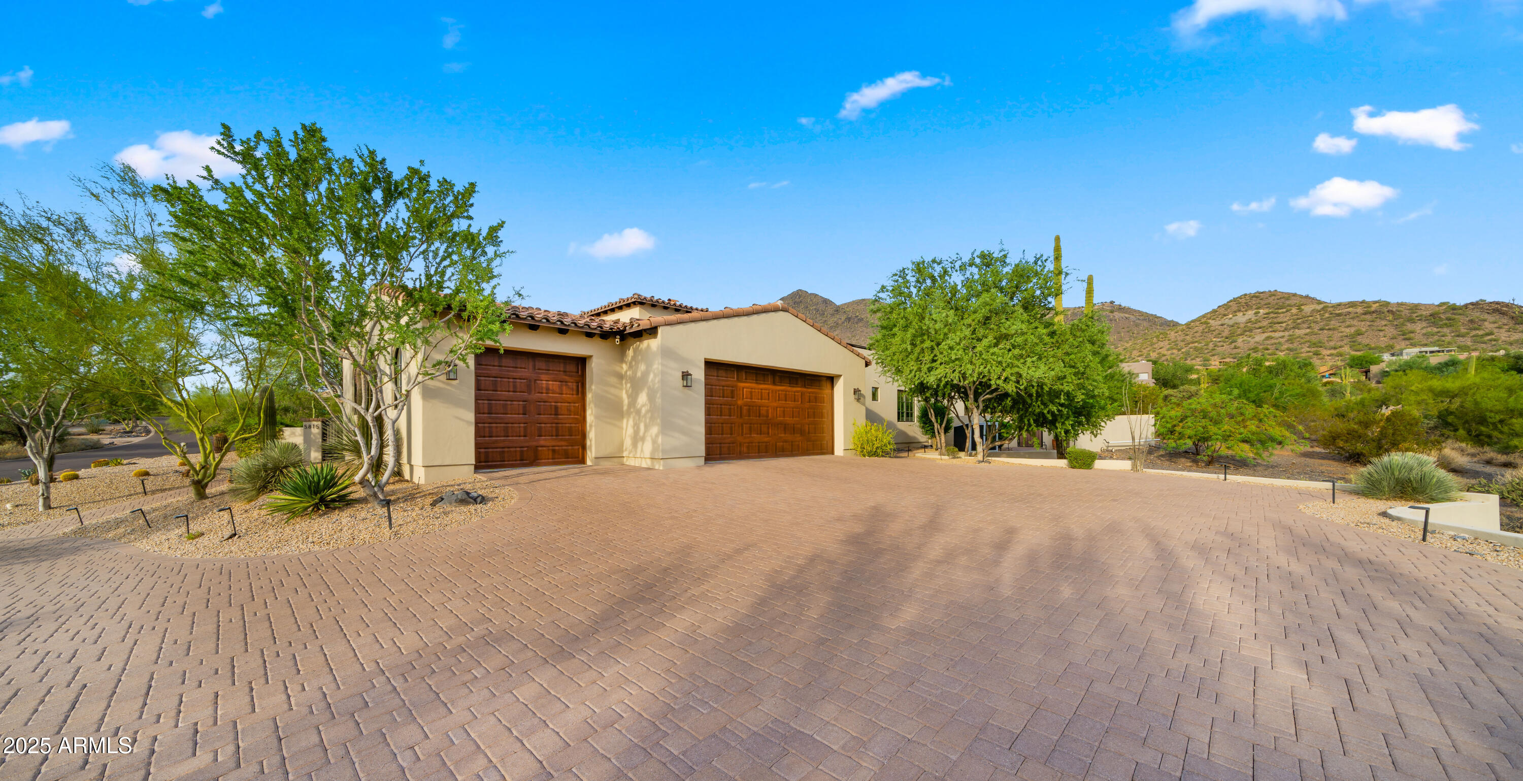 5815 E SENTINEL ROCK Road