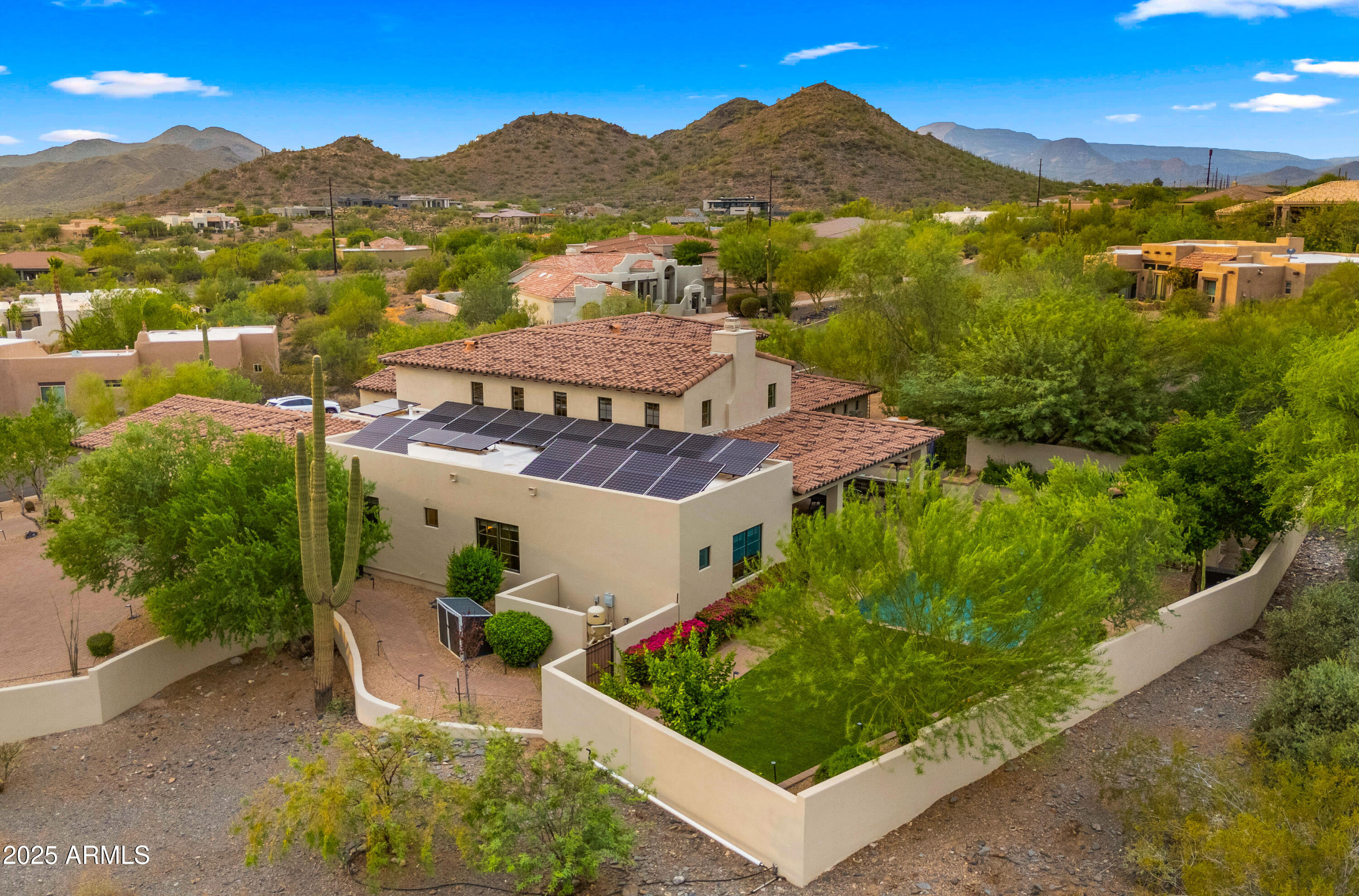 5815 E SENTINEL ROCK Road