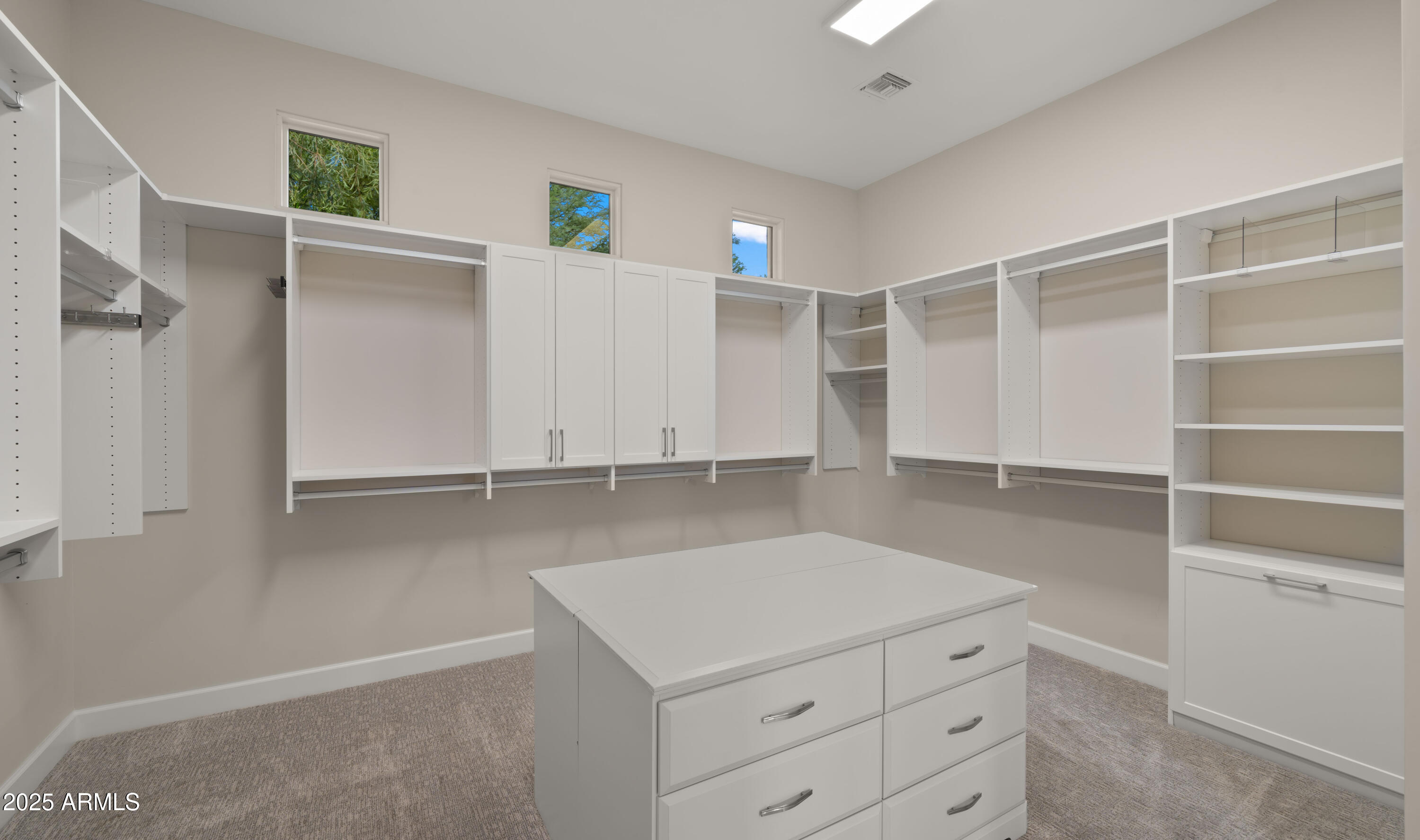 5815 E SENTINEL ROCK Road