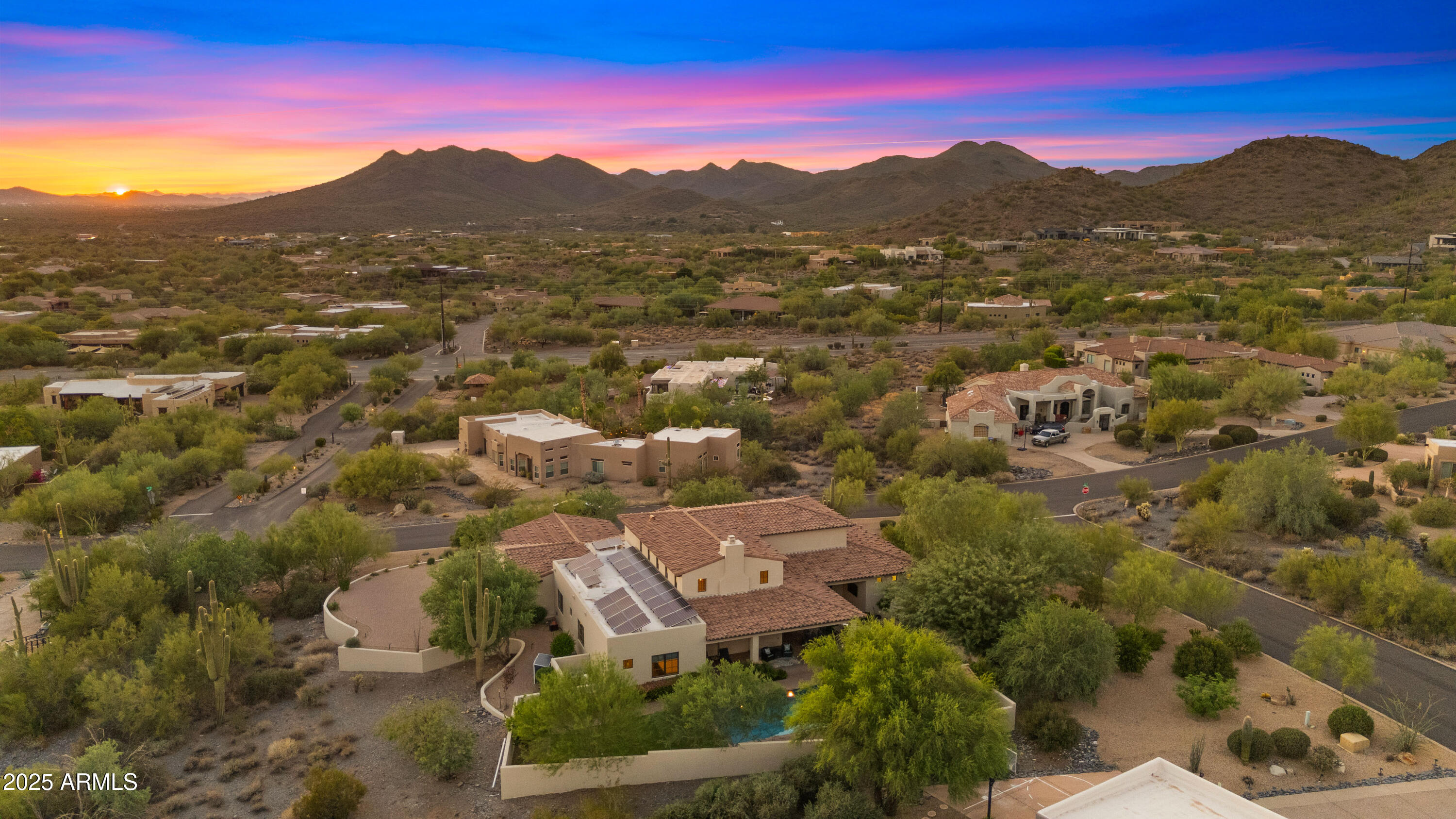 5815 E SENTINEL ROCK Road