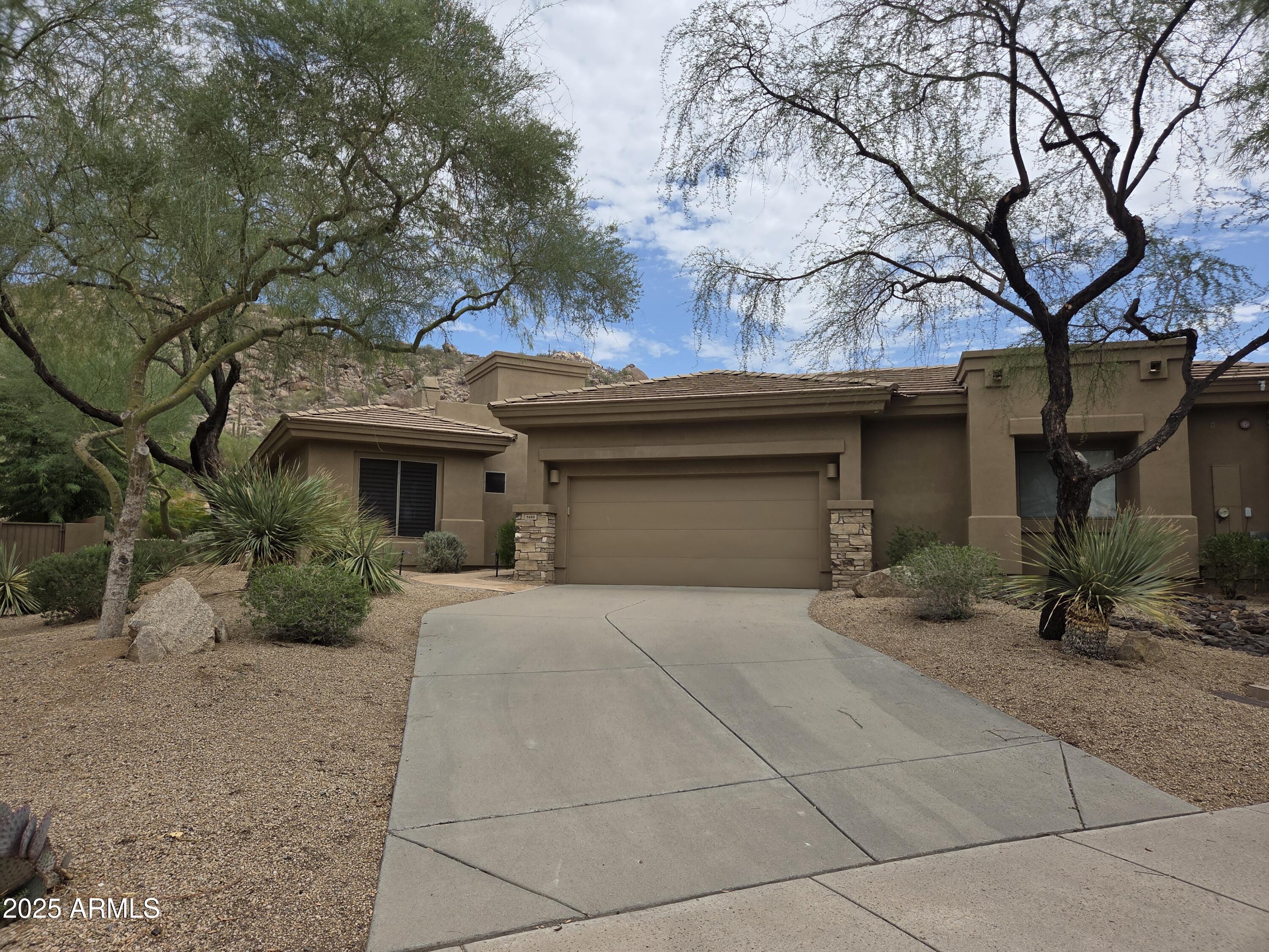 7488 E SUNSET SKY Circle
