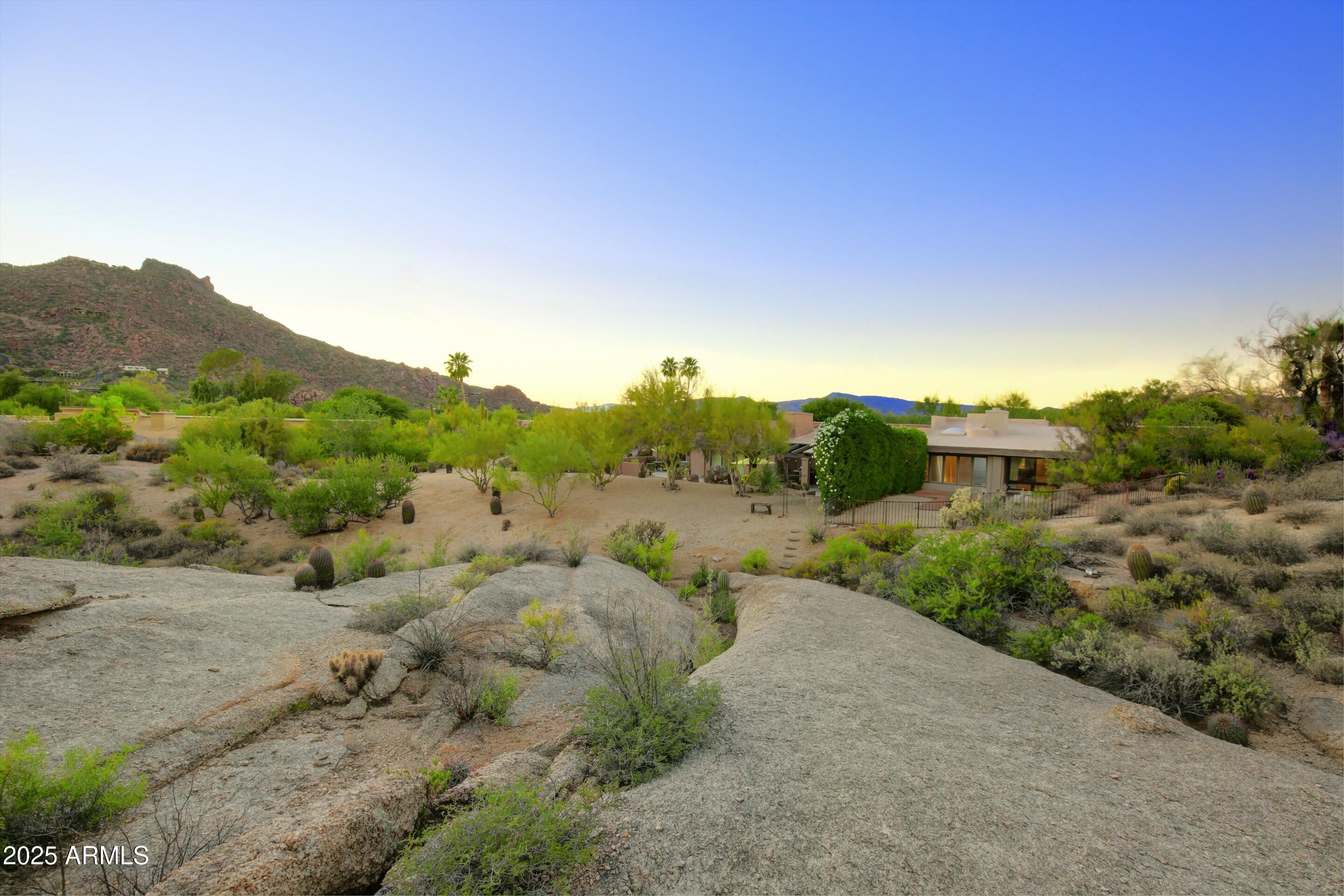 1111 Ocotillo Cir Circle