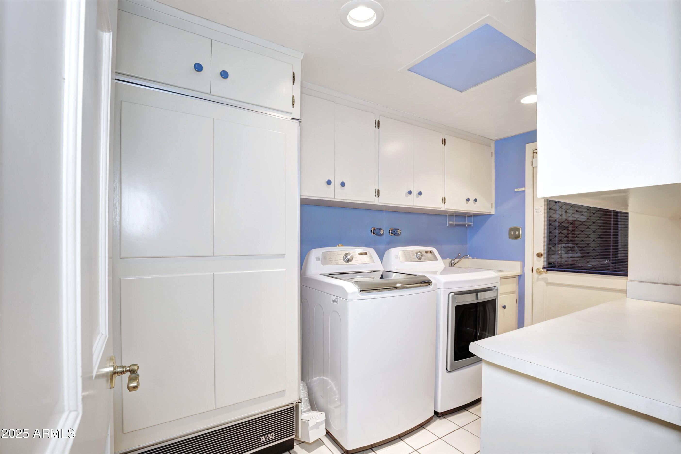 1111 Ocotillo Cir Circle