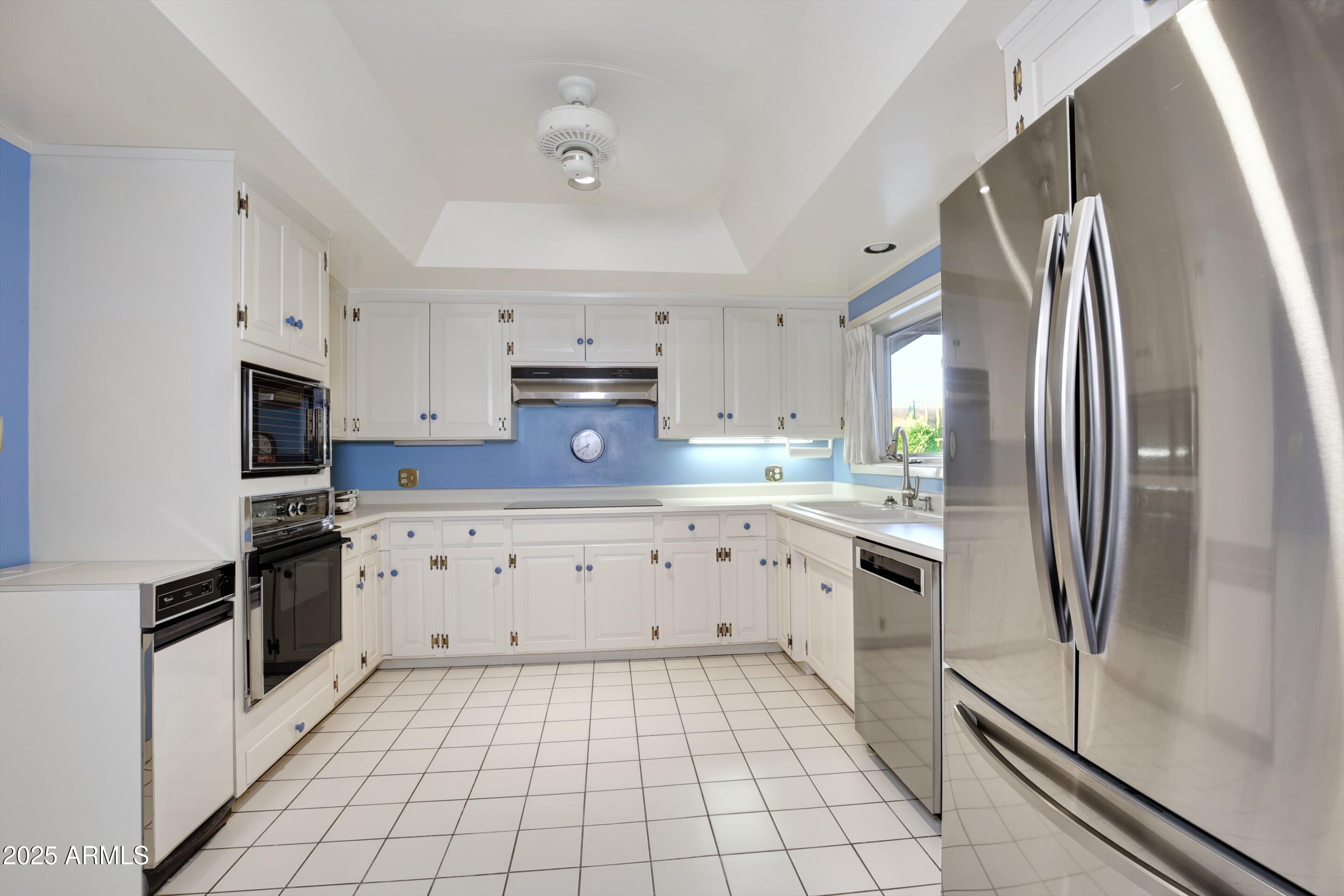 1111 Ocotillo Cir Circle