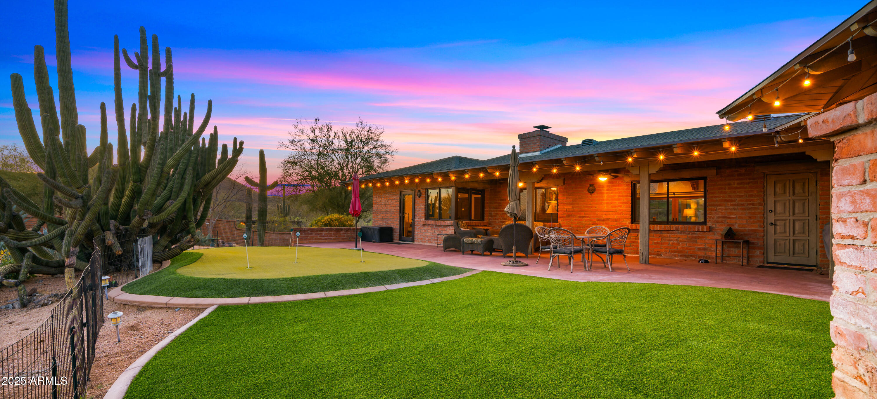 5480 E DESERT CREEK Lane