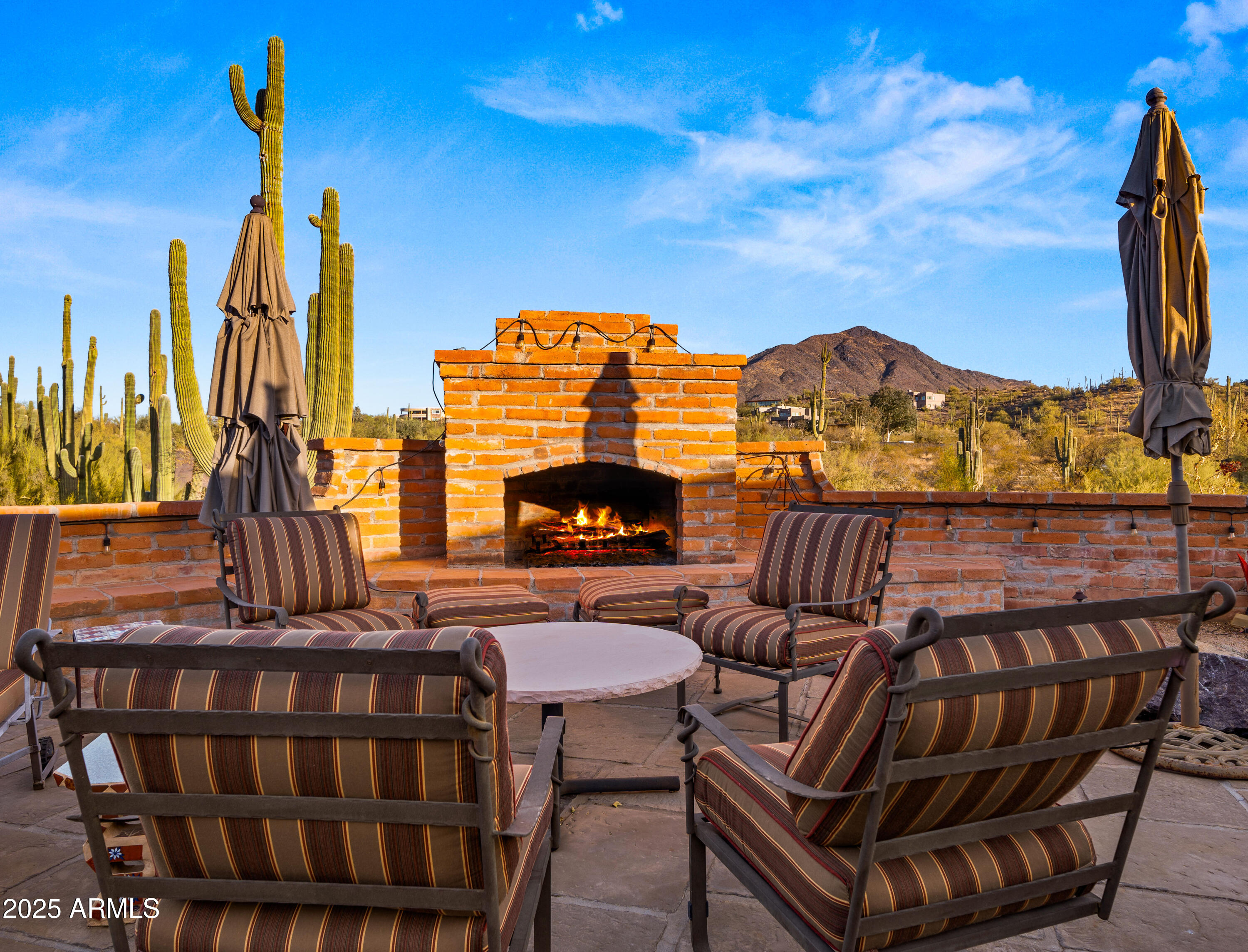 5480 E DESERT CREEK Lane