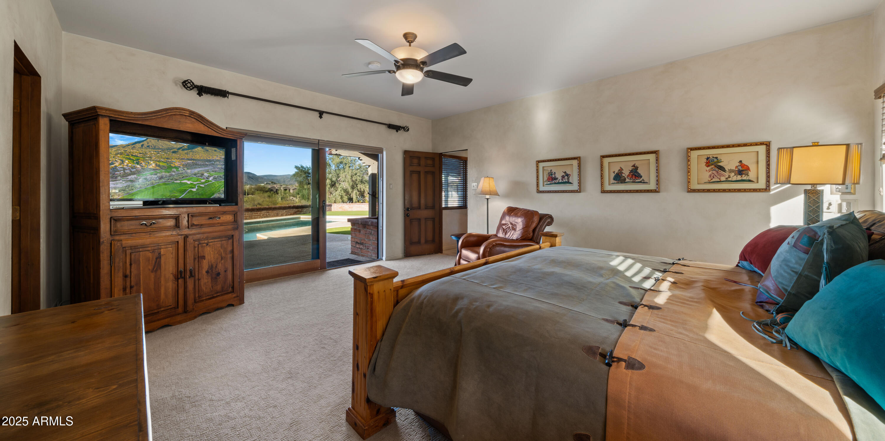 5480 E DESERT CREEK Lane