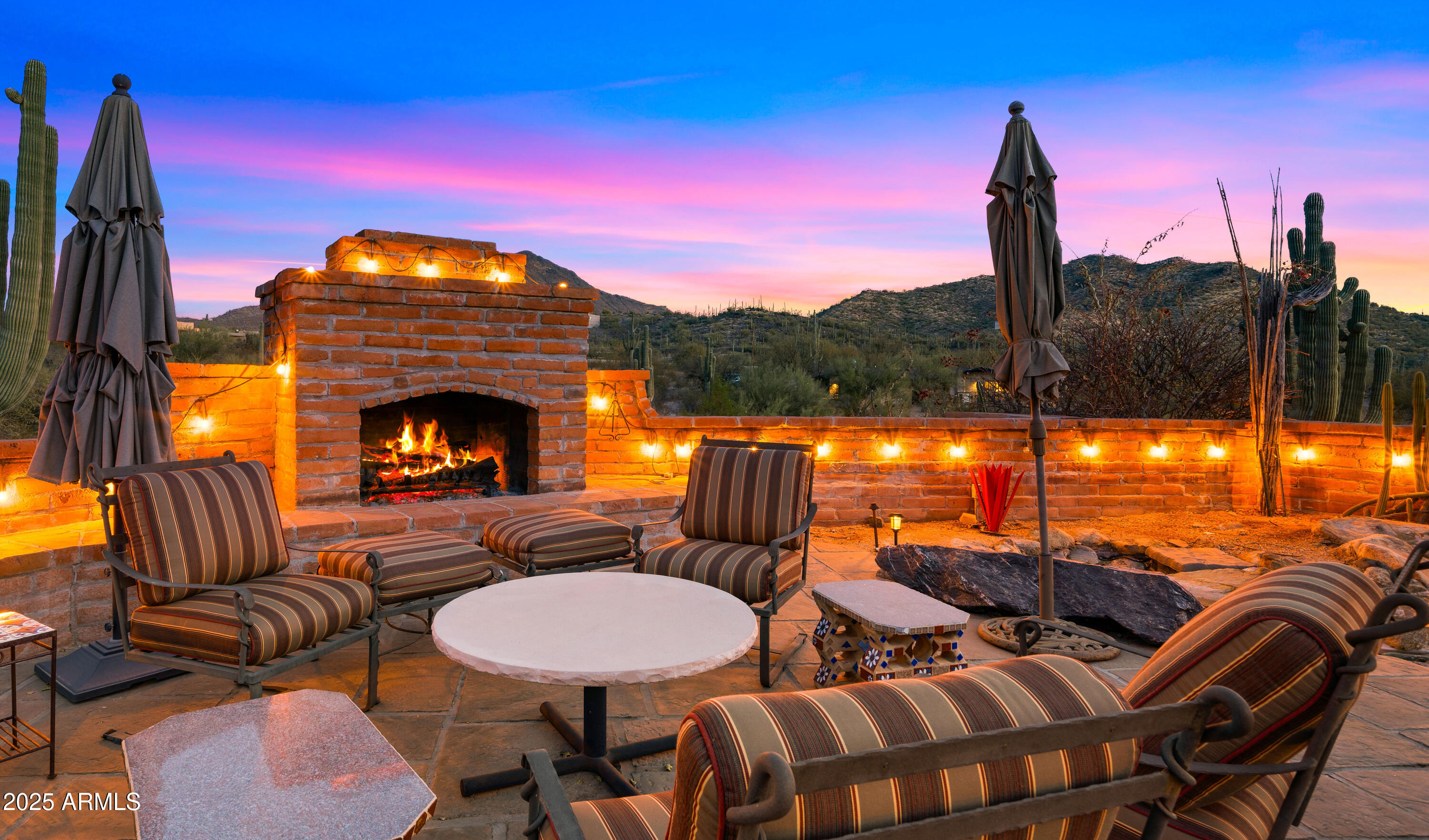 5480 E DESERT CREEK Lane