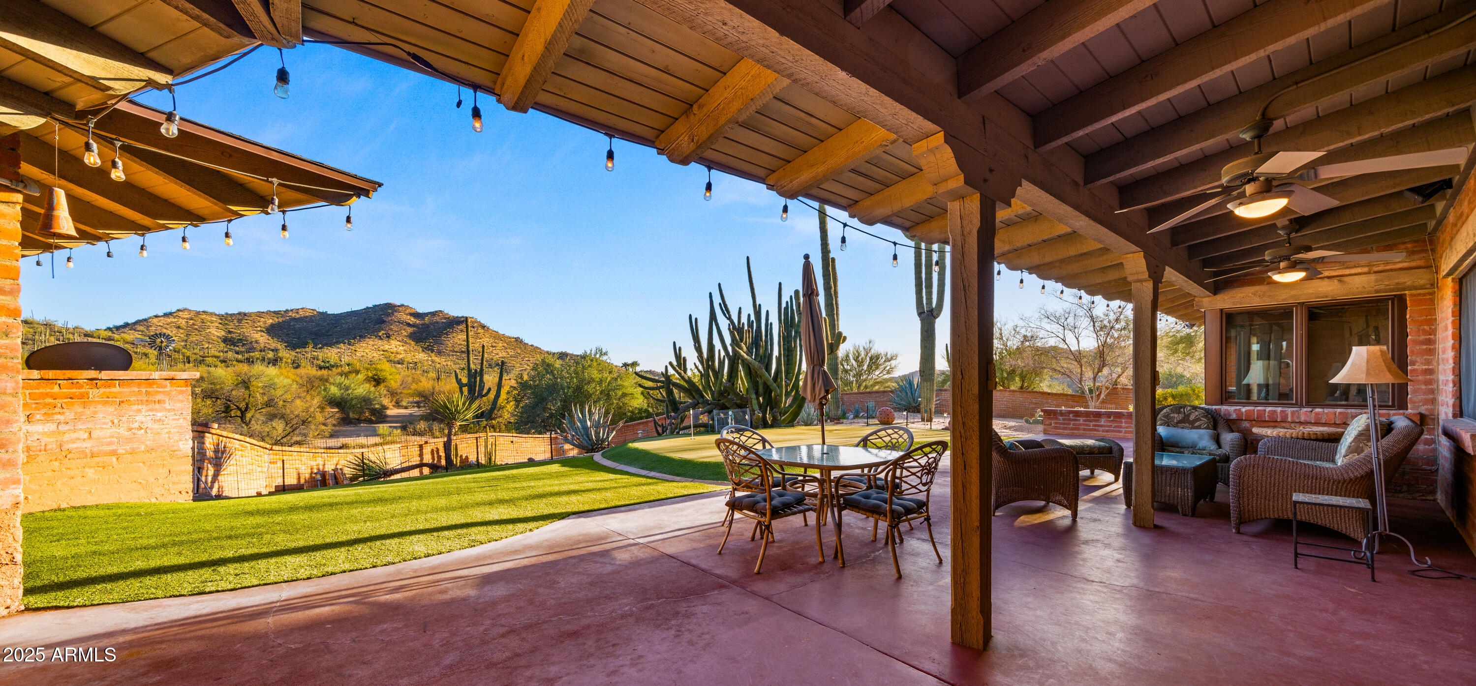 5480 E DESERT CREEK Lane