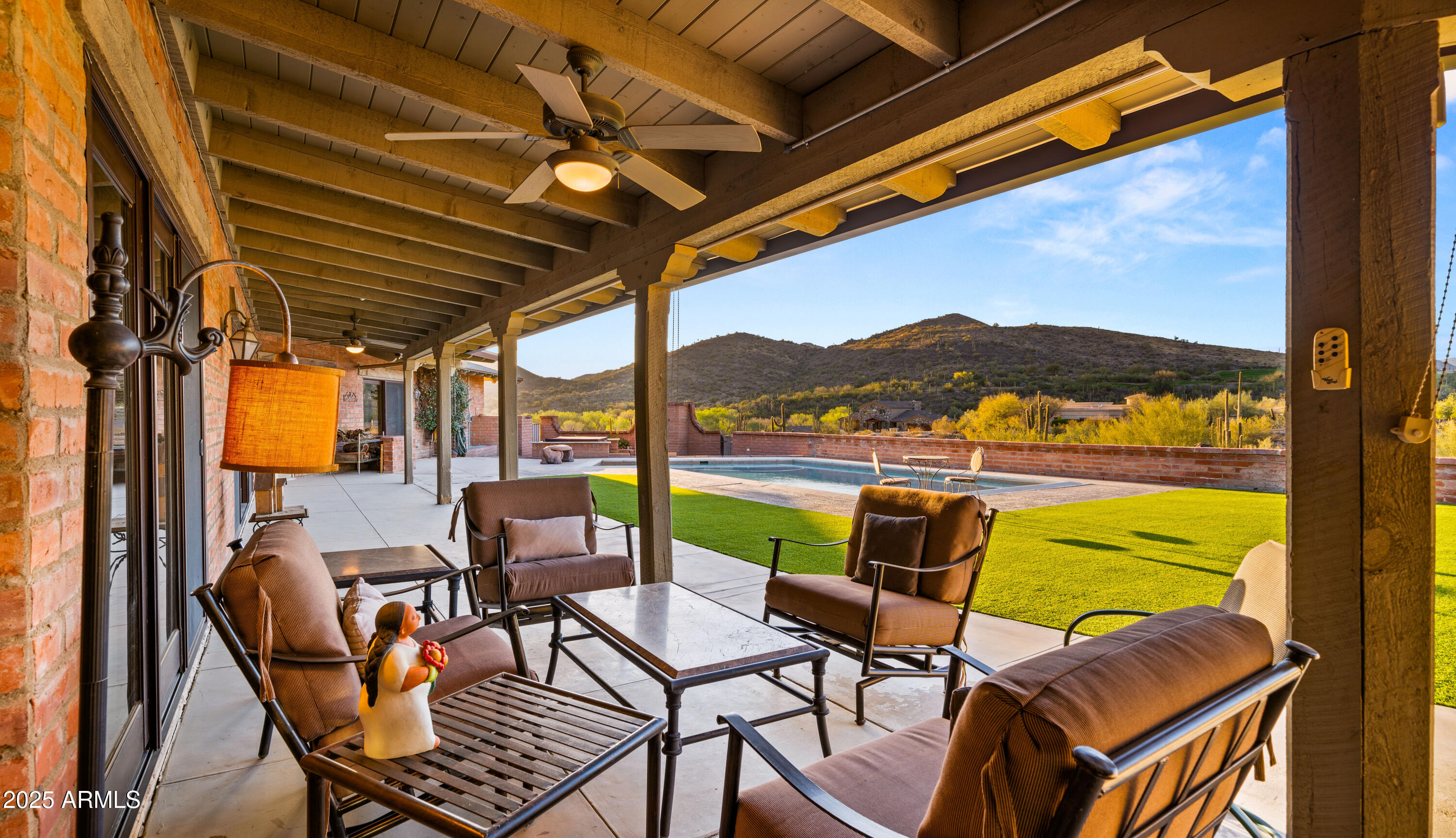 5480 E DESERT CREEK Lane