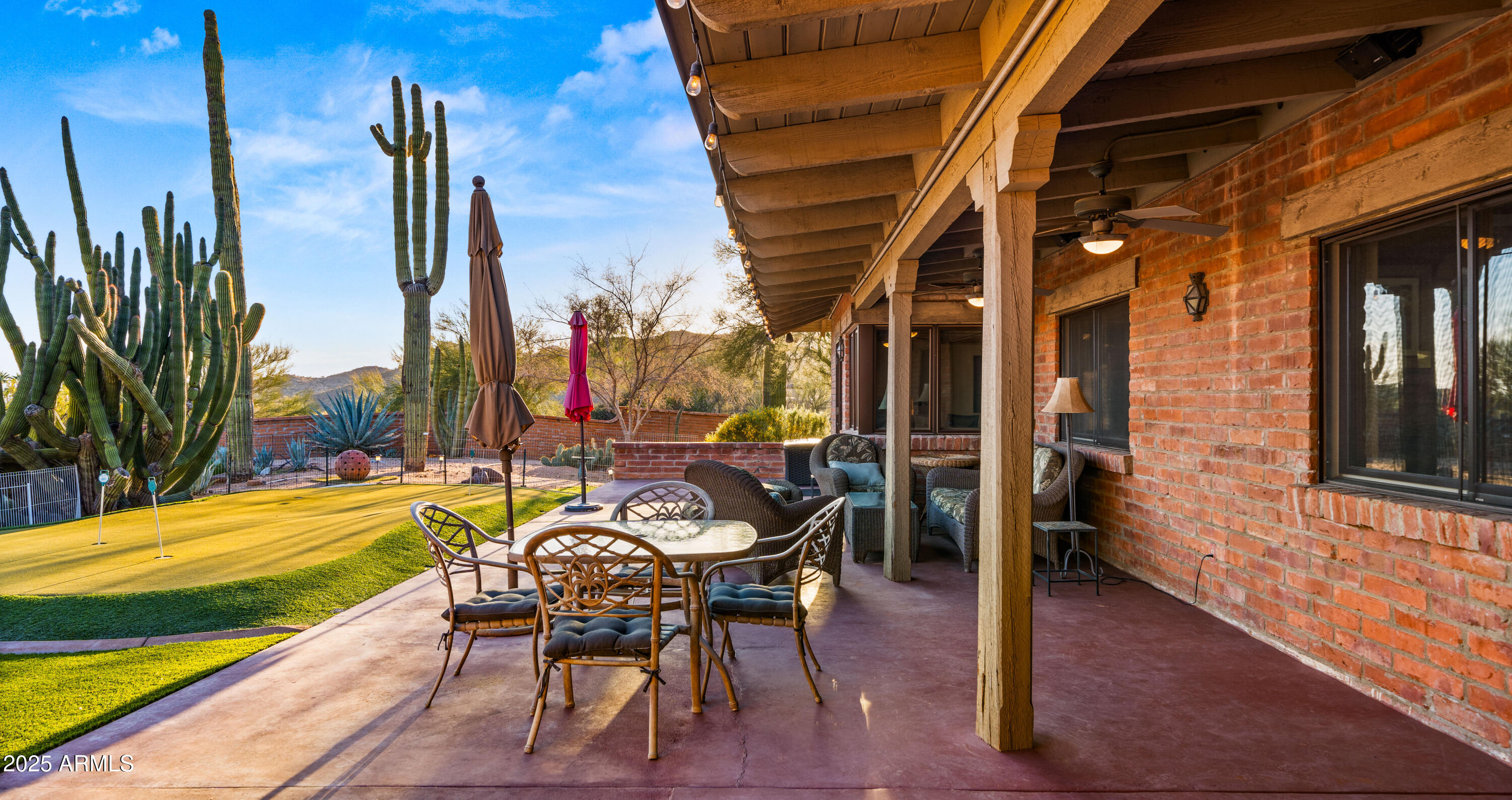 5480 E DESERT CREEK Lane